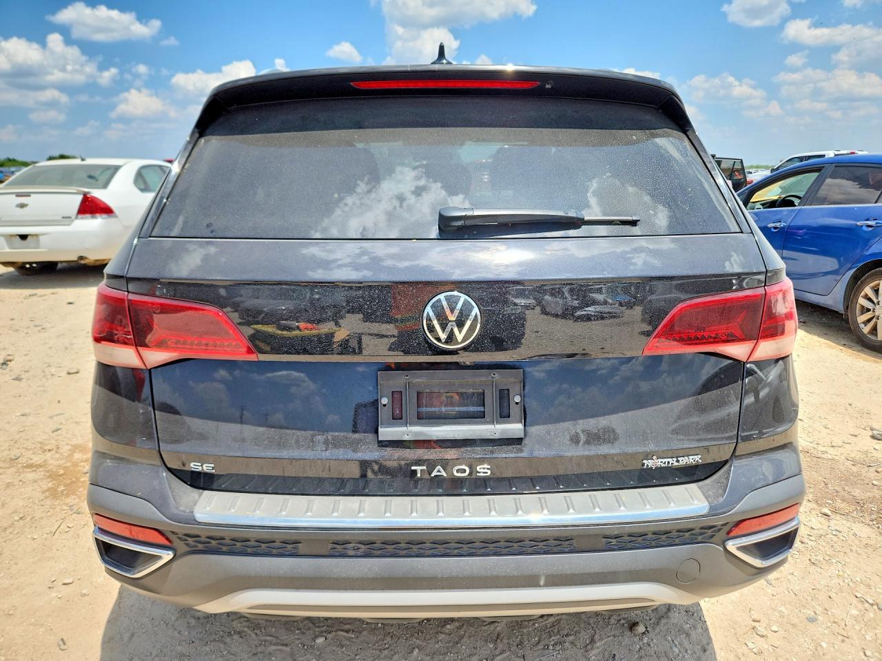 2024 Volkswagen Taos Se Black vin: 3VVSX7B20RM074915