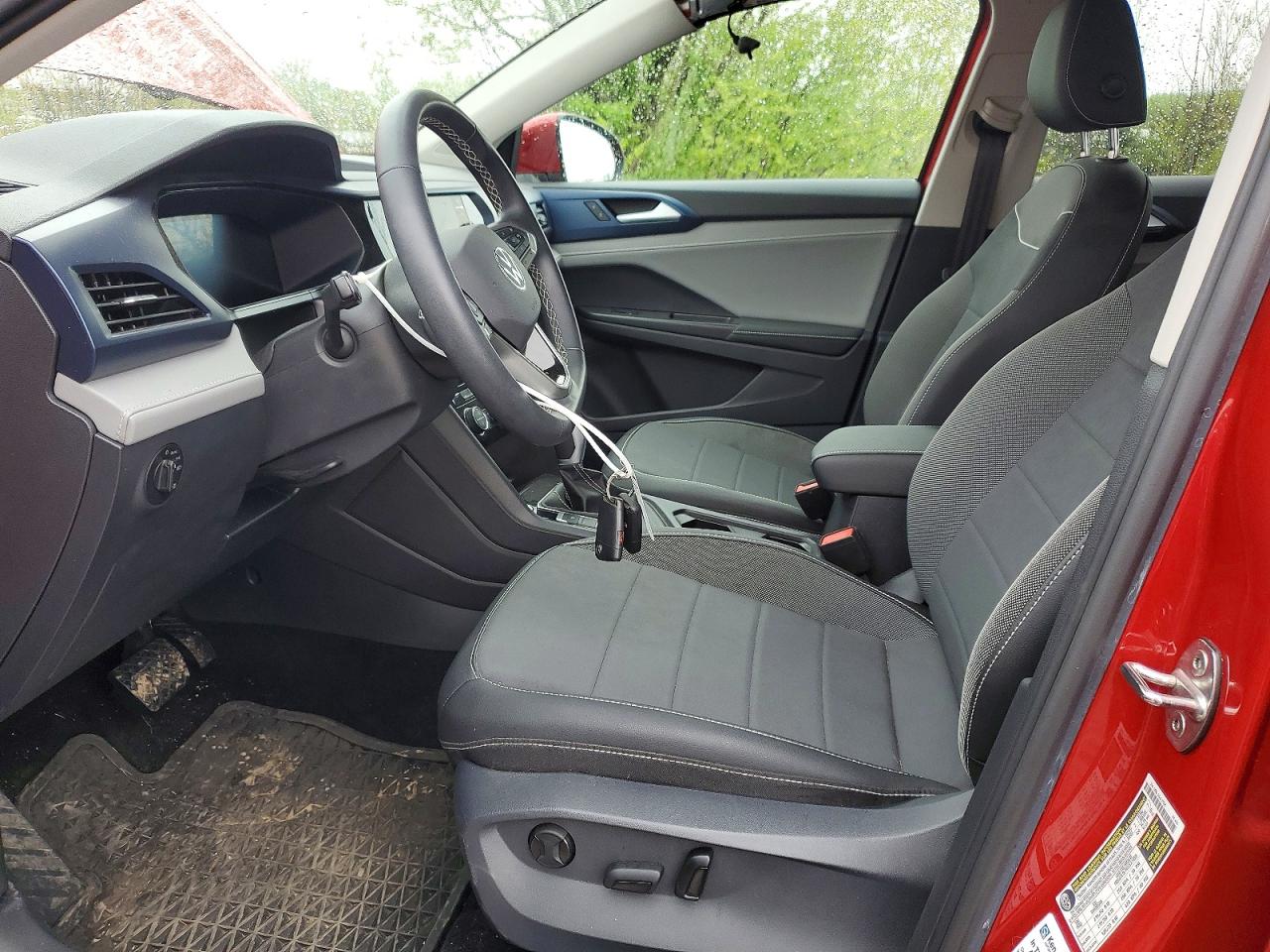 2024 Volkswagen Taos Se Red vin: 3VVSX7B27RM009902
