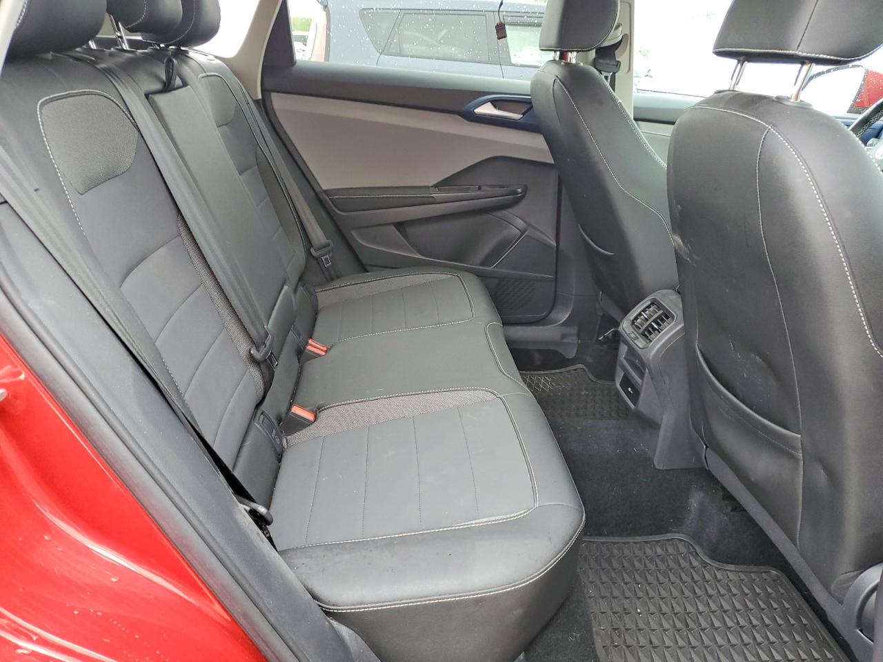 2024 Volkswagen Taos Se Red vin: 3VVSX7B27RM009902