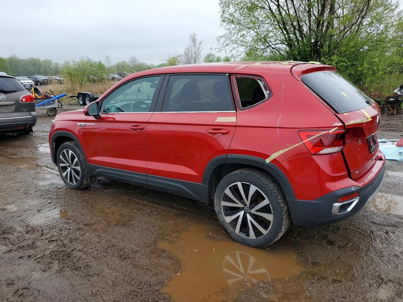 2024 Volkswagen Taos Se Red vin: 3VVSX7B27RM009902