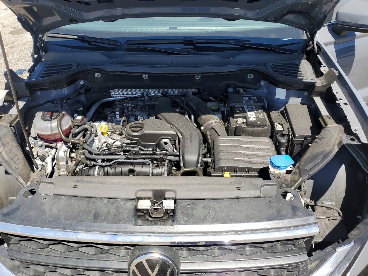 2023 Volkswagen Taos Se Gray vin: 3VVSX7B2XPM302755
