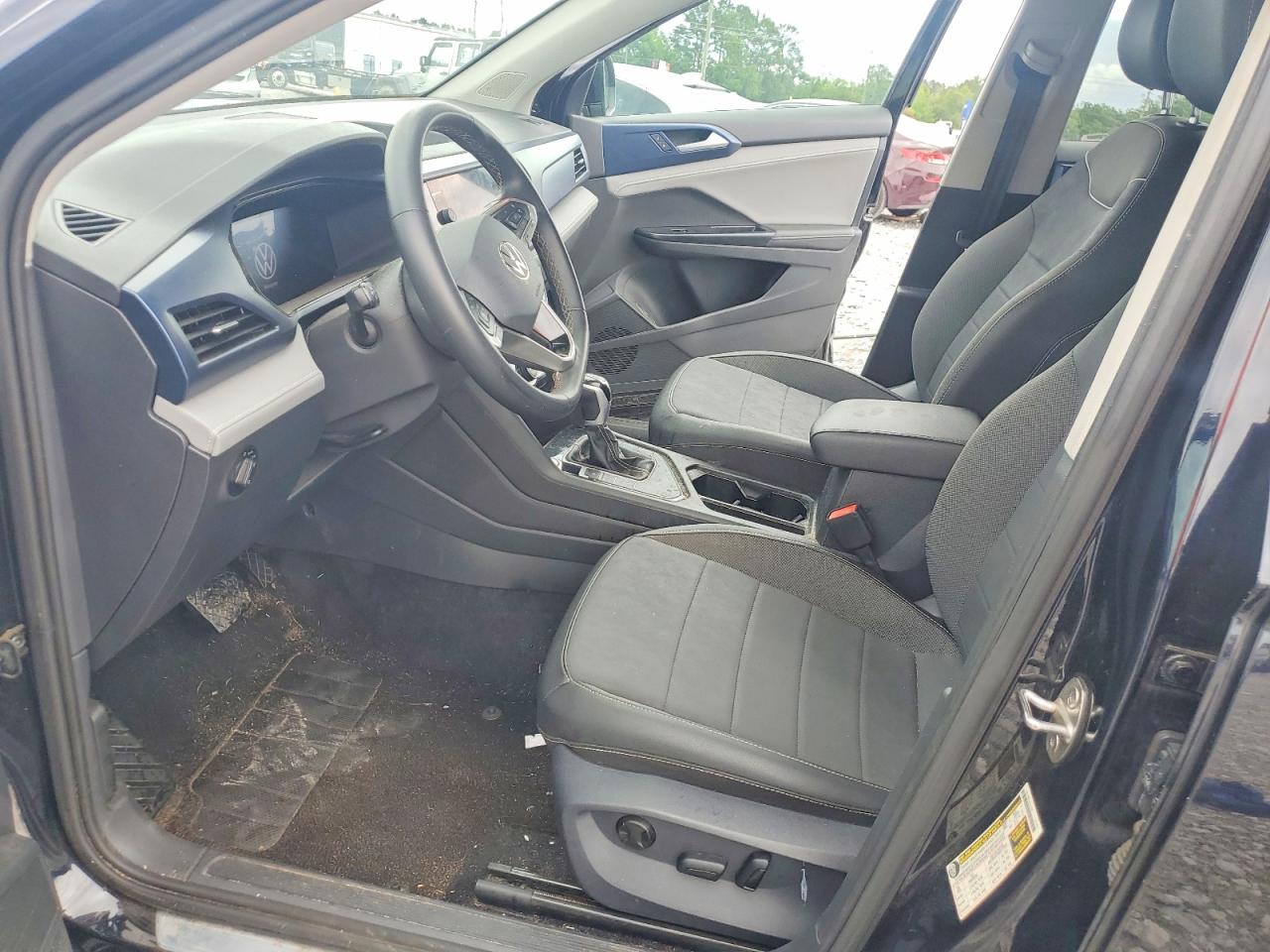 2024 Volkswagen Taos Se Черный vin: 3VVSX7B2XRM019405