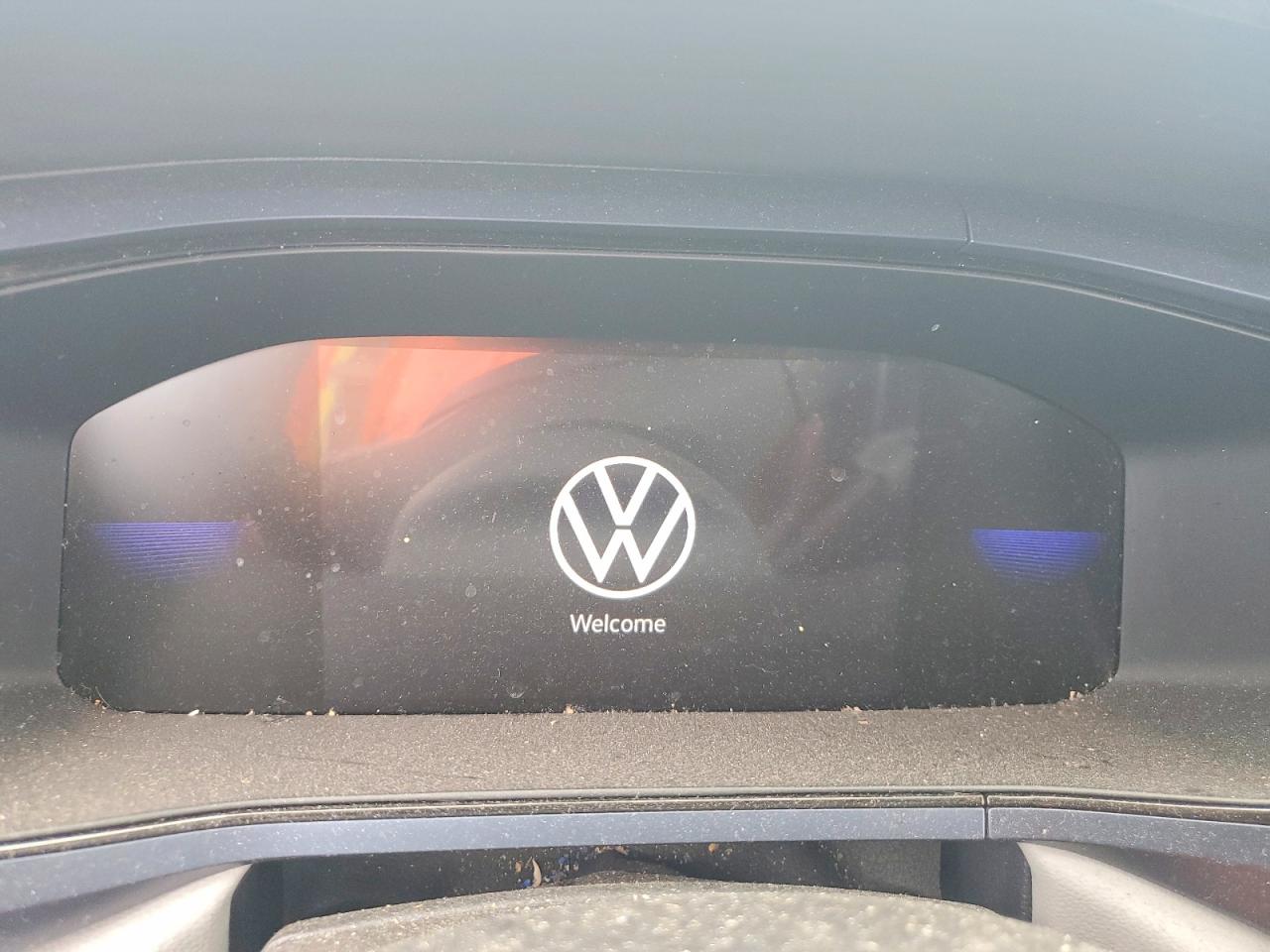 2024 Volkswagen Taos Se Черный vin: 3VVSX7B2XRM019405