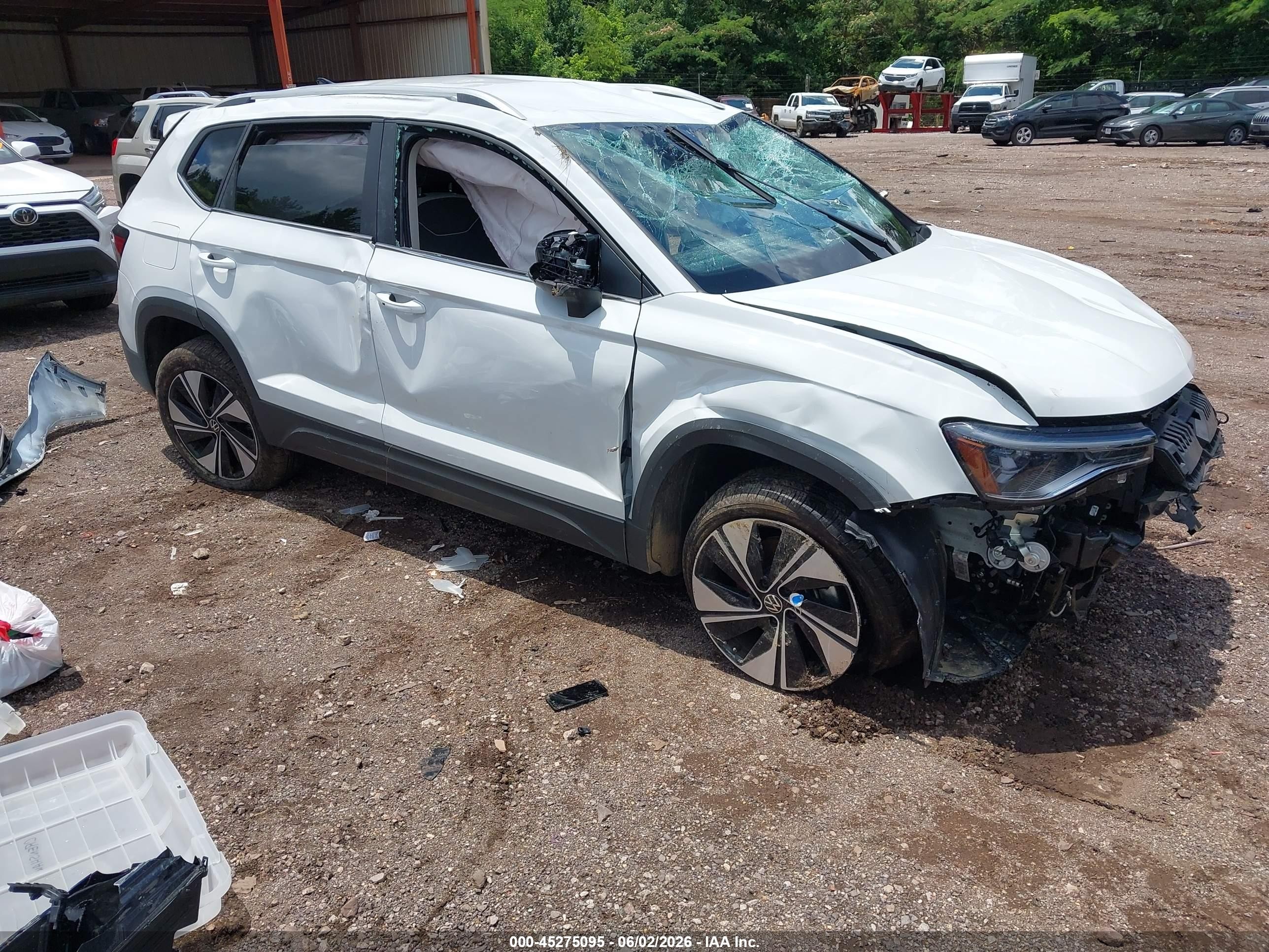 2026 Volkswagen Taos Se White vin: 3VVUC7B24TM021467