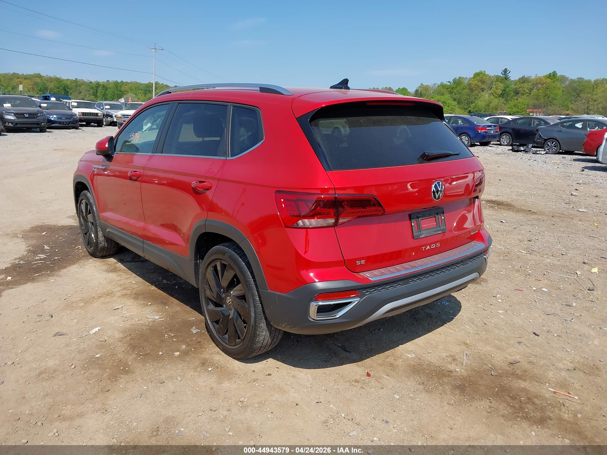 2024 Volkswagen Taos 1.5t Se Красный vin: 3VVUX7B24RM025399