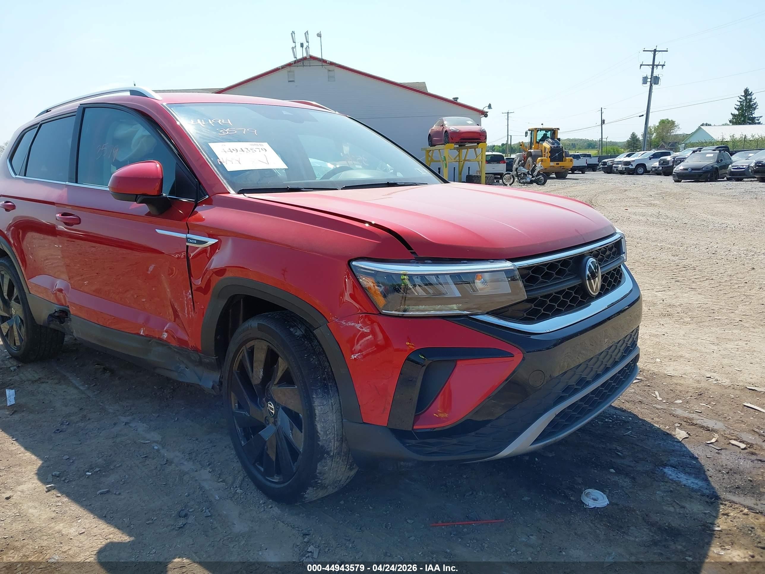 2024 Volkswagen Taos 1.5t Se Красный vin: 3VVUX7B24RM025399