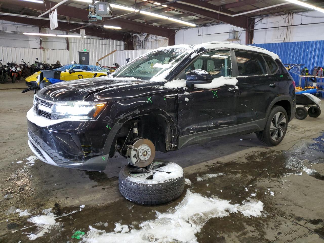 3VVUX7B2XRM069262