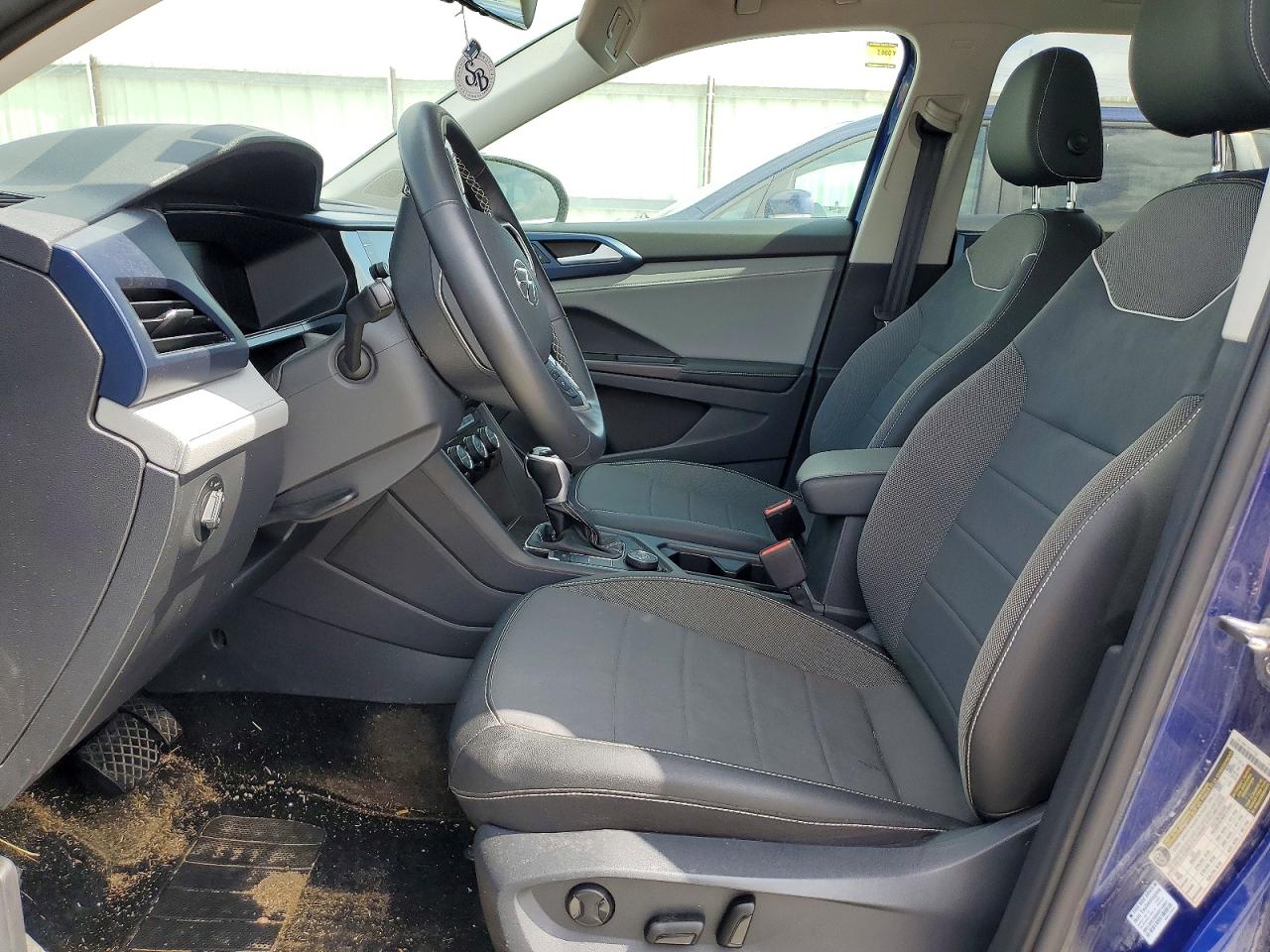 2024 Volkswagen Taos Se Blue vin: 3VVVX7B22RM015961