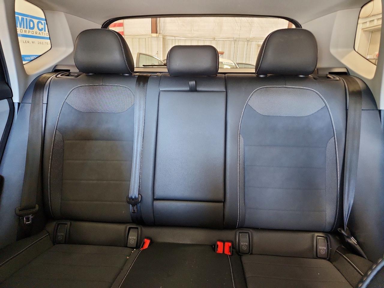 2024 Volkswagen Taos Se Серый vin: 3VVVX7B23RM068653