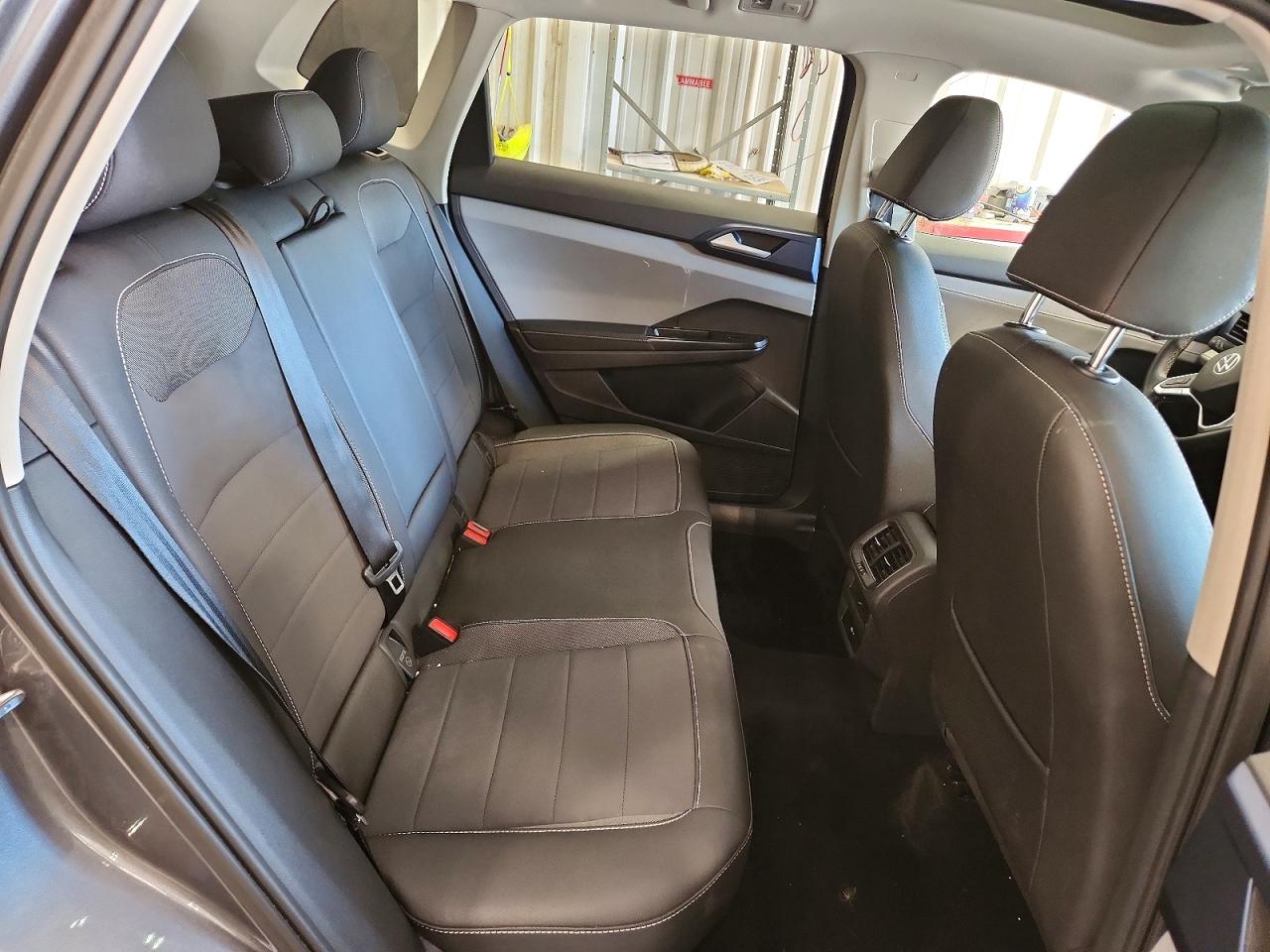 2024 Volkswagen Taos Se Серый vin: 3VVVX7B23RM068653