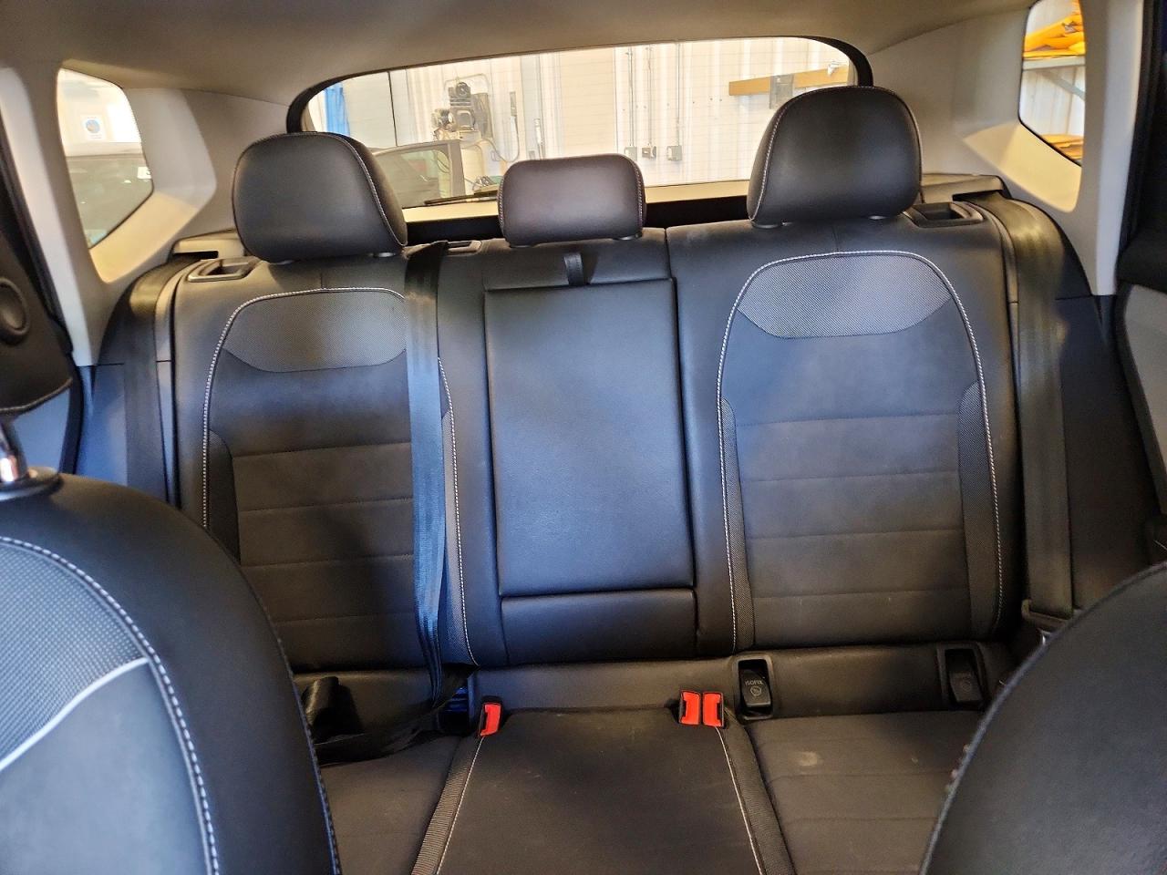 2024 Volkswagen Taos Se Blue vin: 3VVVX7B29RM036936