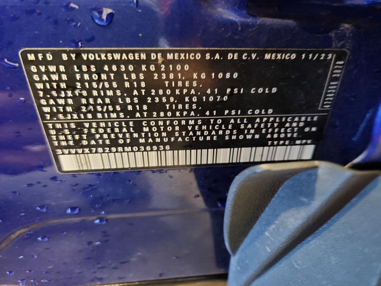 2024 Volkswagen Taos Se Blue vin: 3VVVX7B29RM036936