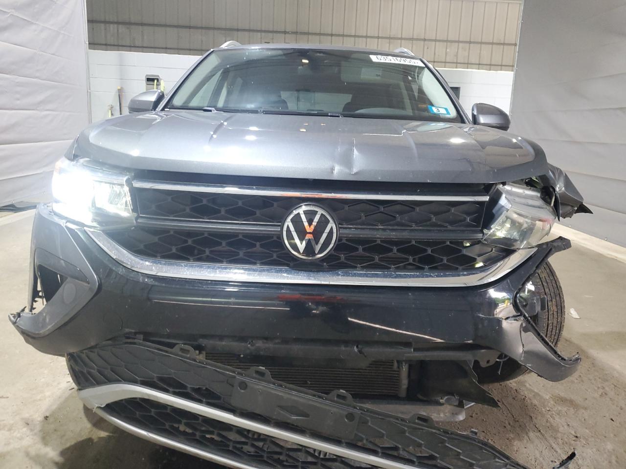 2023 Volkswagen Taos Se Gray vin: 3VVYX7B22PM316479