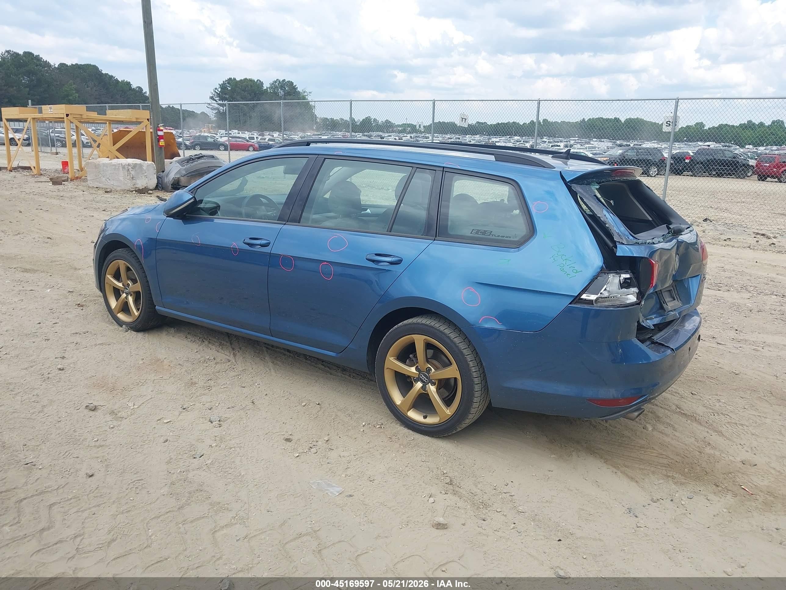 2017 Volkswagen Golf Sportwagen Tsi S Blue vin: 3VW017AU5HM526797