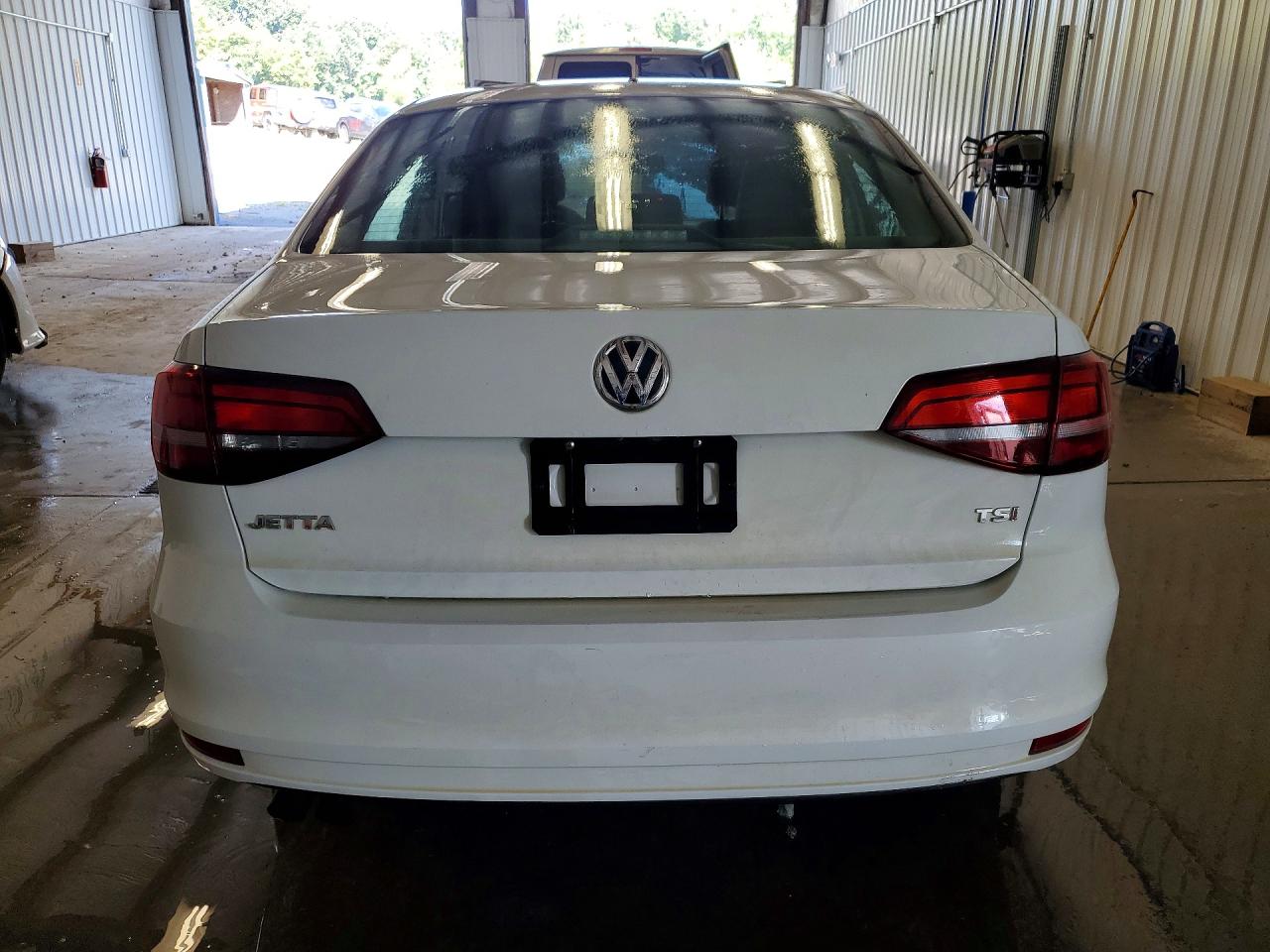 2017 Volkswagen Jetta S White vin: 3VW167AJ5HM241352