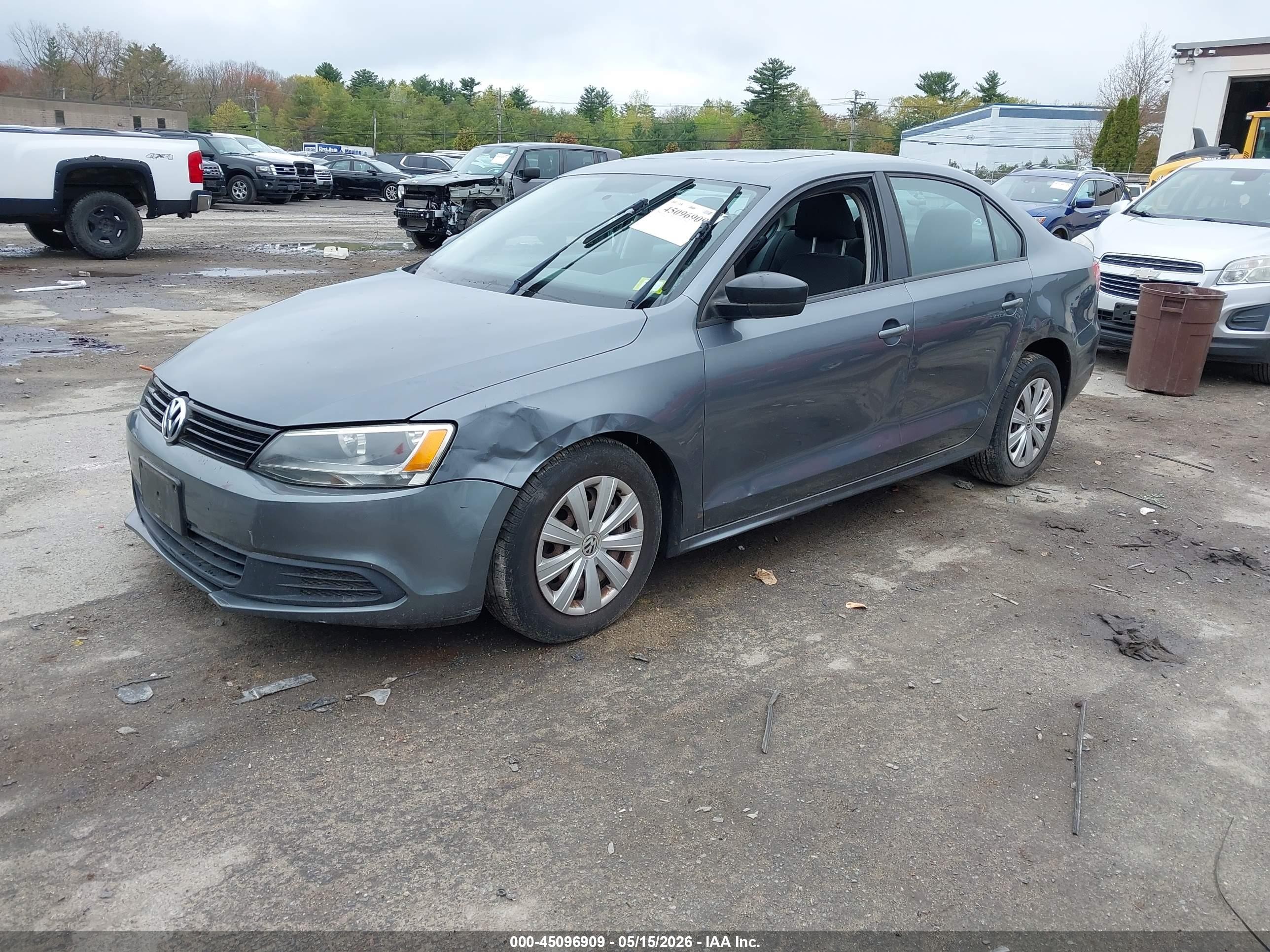 2013 Volkswagen Jetta 2.0l S Серый vin: 3VW1K7AJ0DM253821