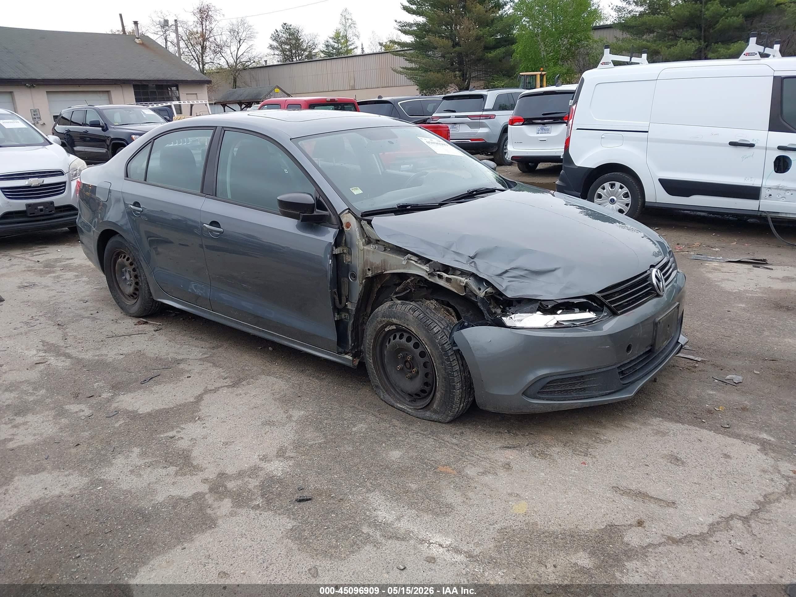 2013 Volkswagen Jetta 2.0l S Серый vin: 3VW1K7AJ0DM253821