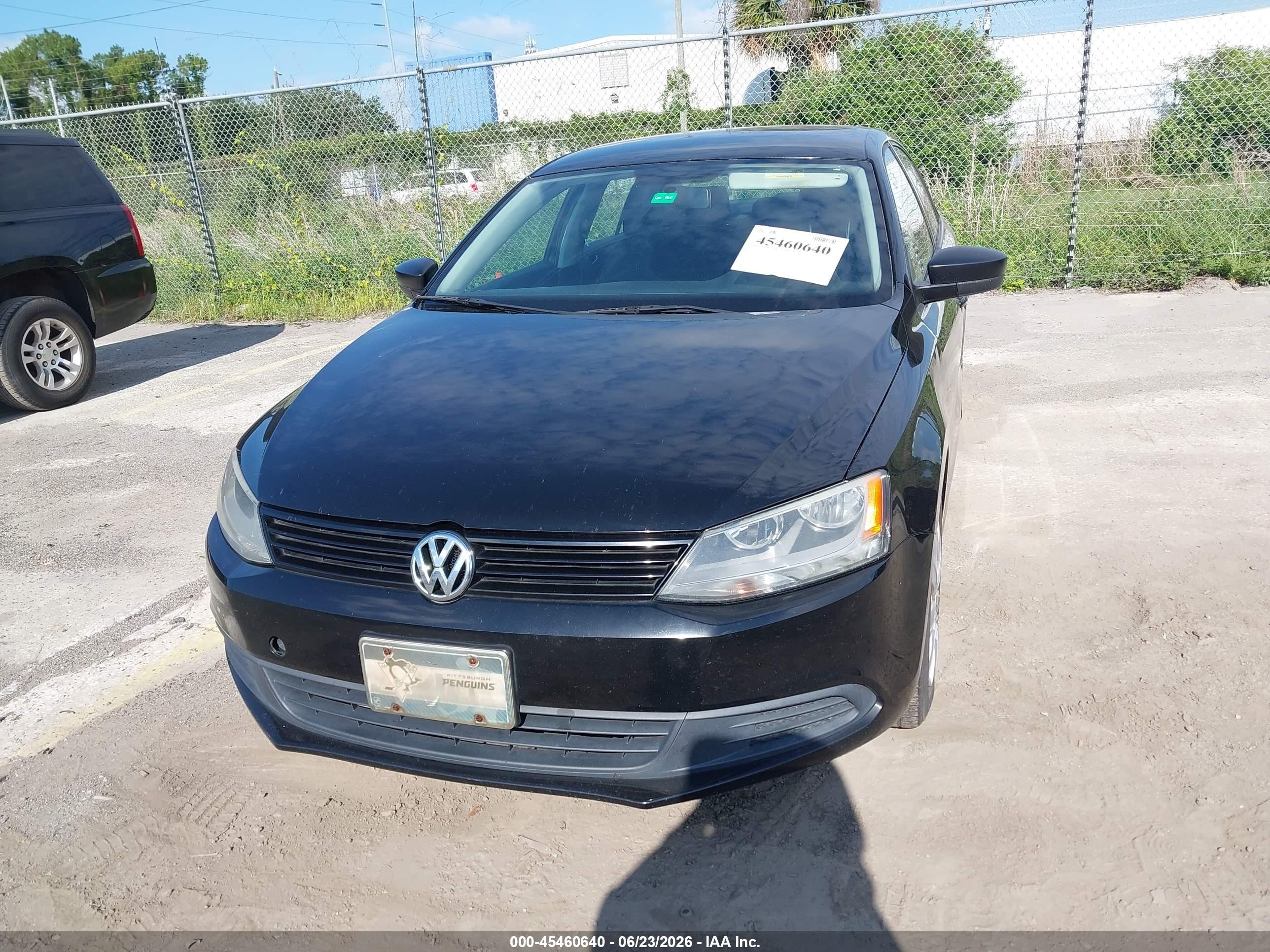 2014 Volkswagen Jetta 2.0l S Black vin: 3VW1K7AJ1EM372544