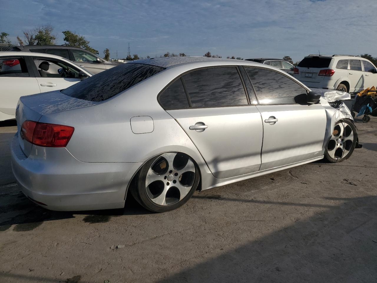 2012 Volkswagen Jetta Base Silver vin: 3VW1K7AJ2CM358147
