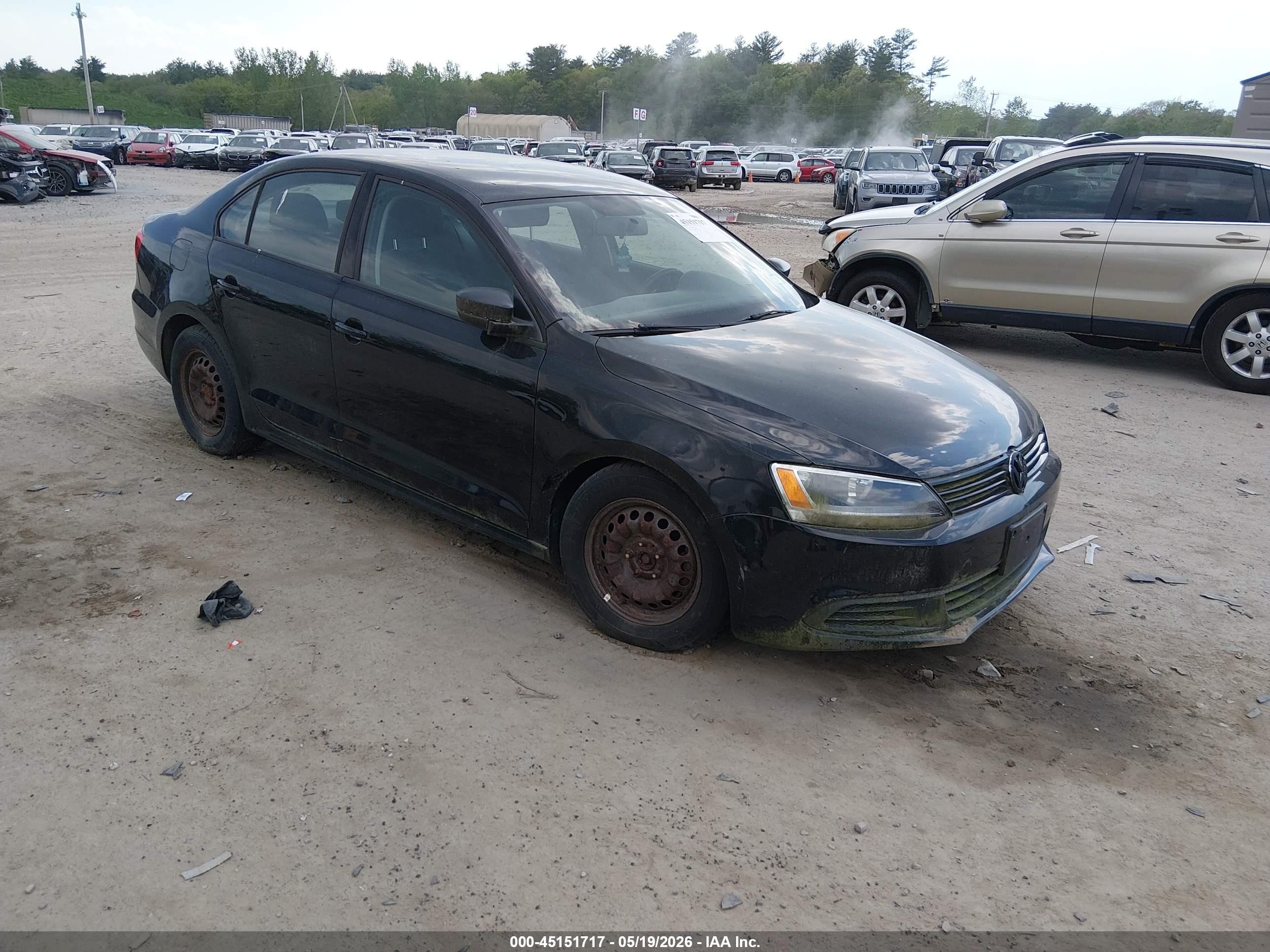 3VW1K7AJ2DM209044