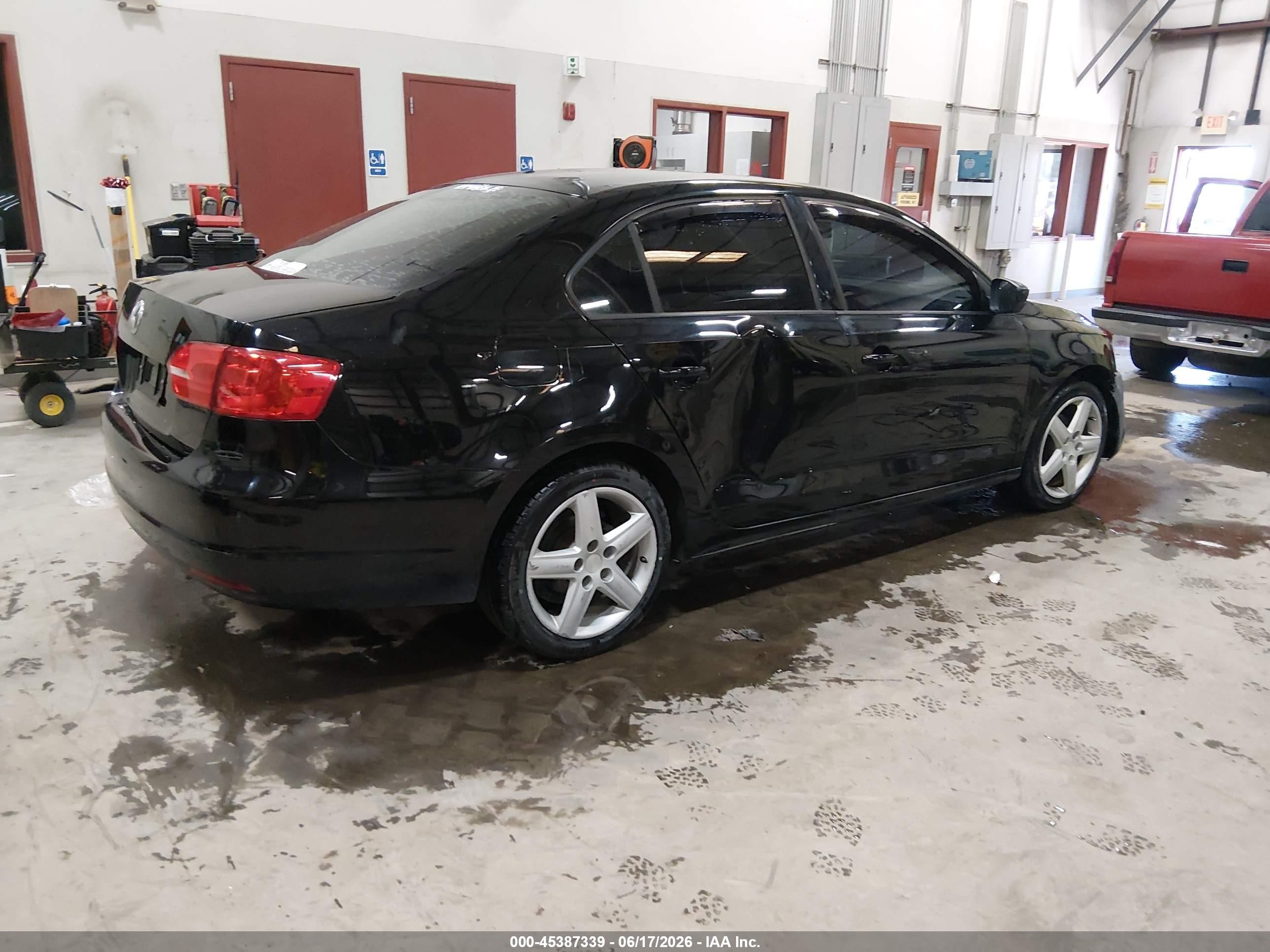 2014 Volkswagen Jetta 2.0l S Black vin: 3VW1K7AJ2EM437644