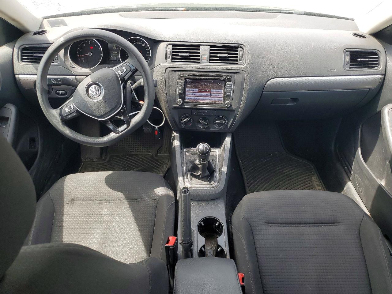 2015 Volkswagen Jetta Base Черный vin: 3VW1K7AJ2FM330739