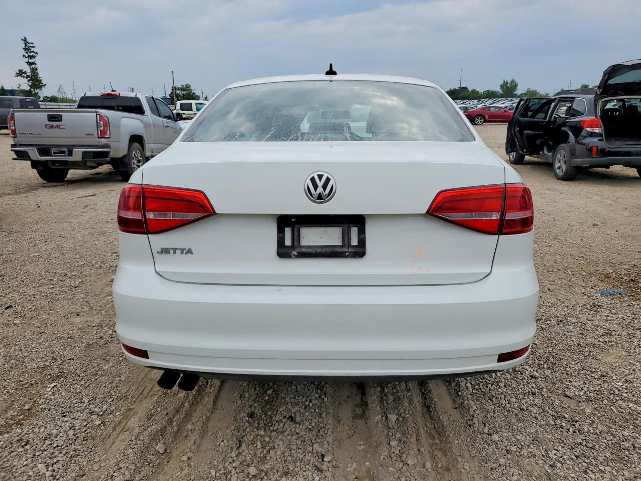 2015 Volkswagen Jetta Base White vin: 3VW1K7AJ2FM331664