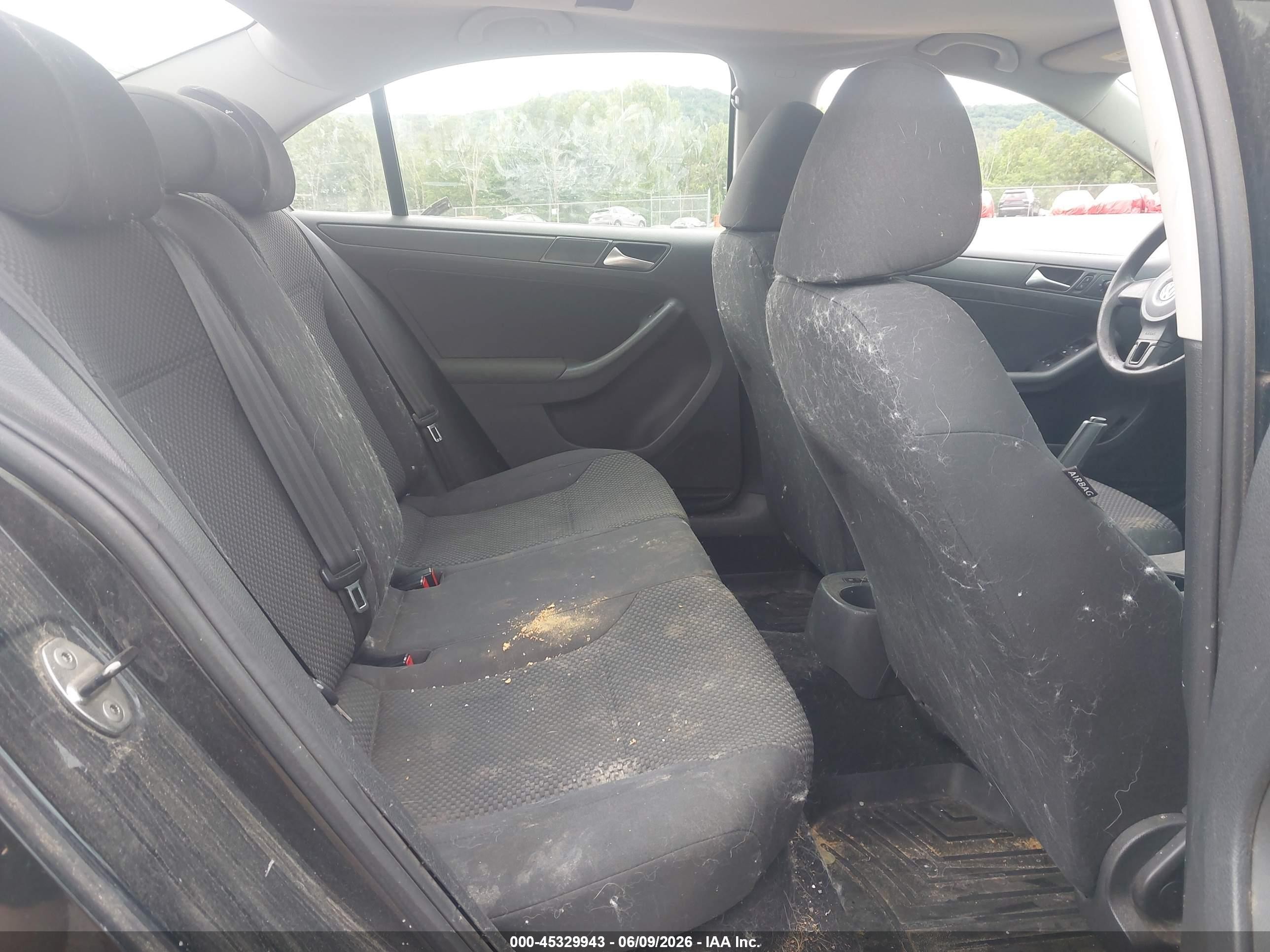 2012 Volkswagen Jetta 2.0l S Черный vin: 3VW1K7AJ3CM355970