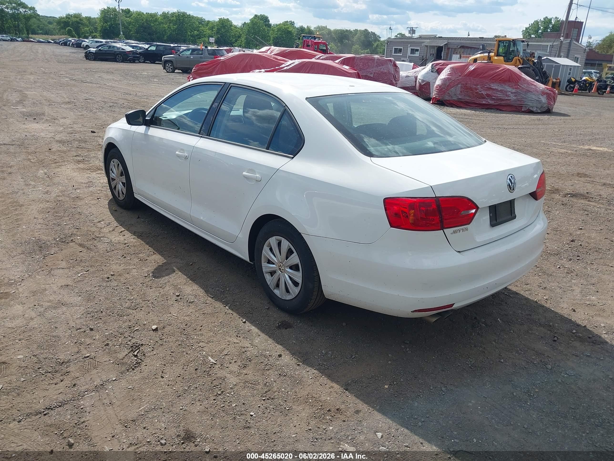 2014 Volkswagen Jetta 2.0l S Белый vin: 3VW1K7AJ4EM372716