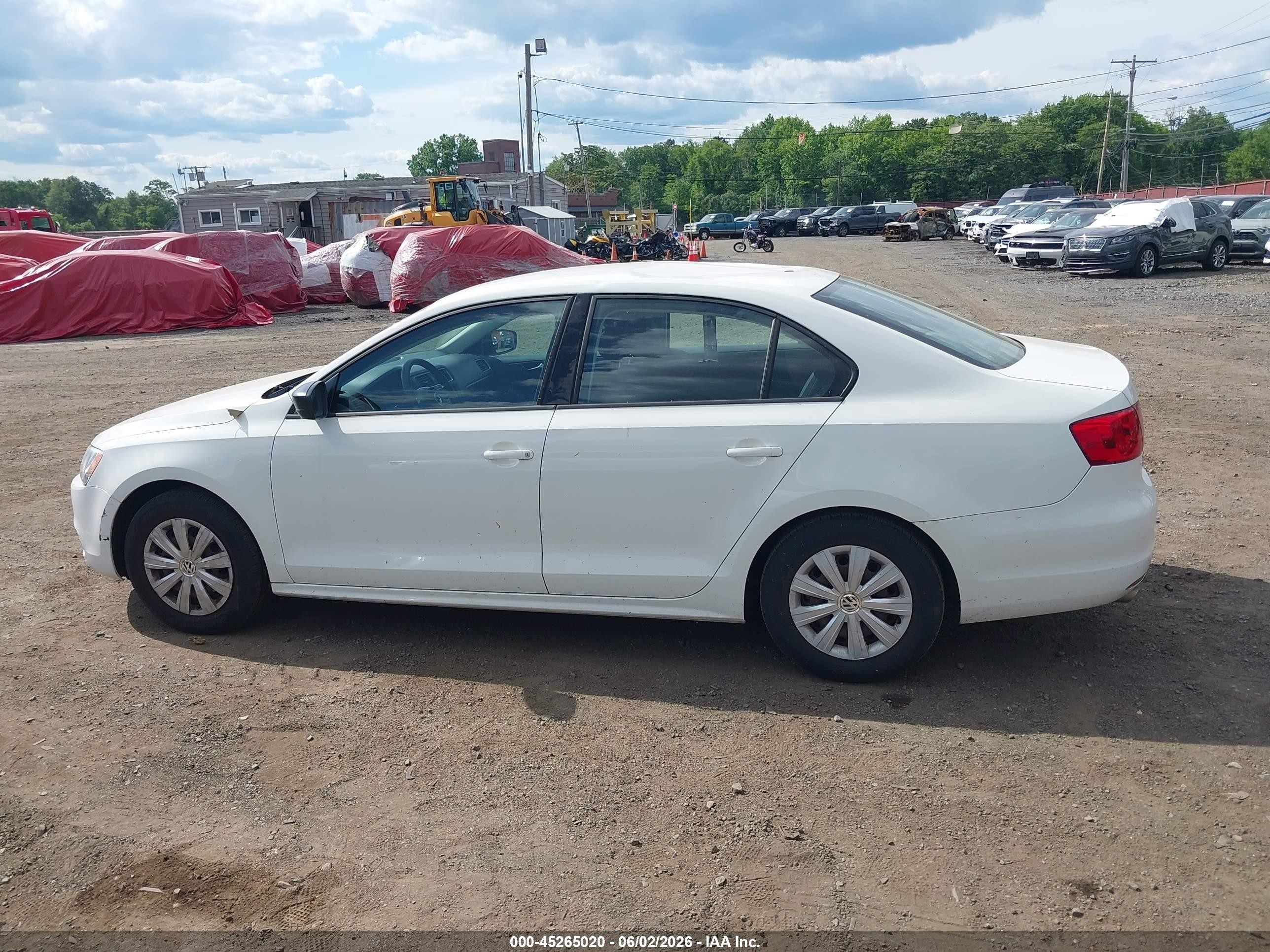 2014 Volkswagen Jetta 2.0l S Белый vin: 3VW1K7AJ4EM372716