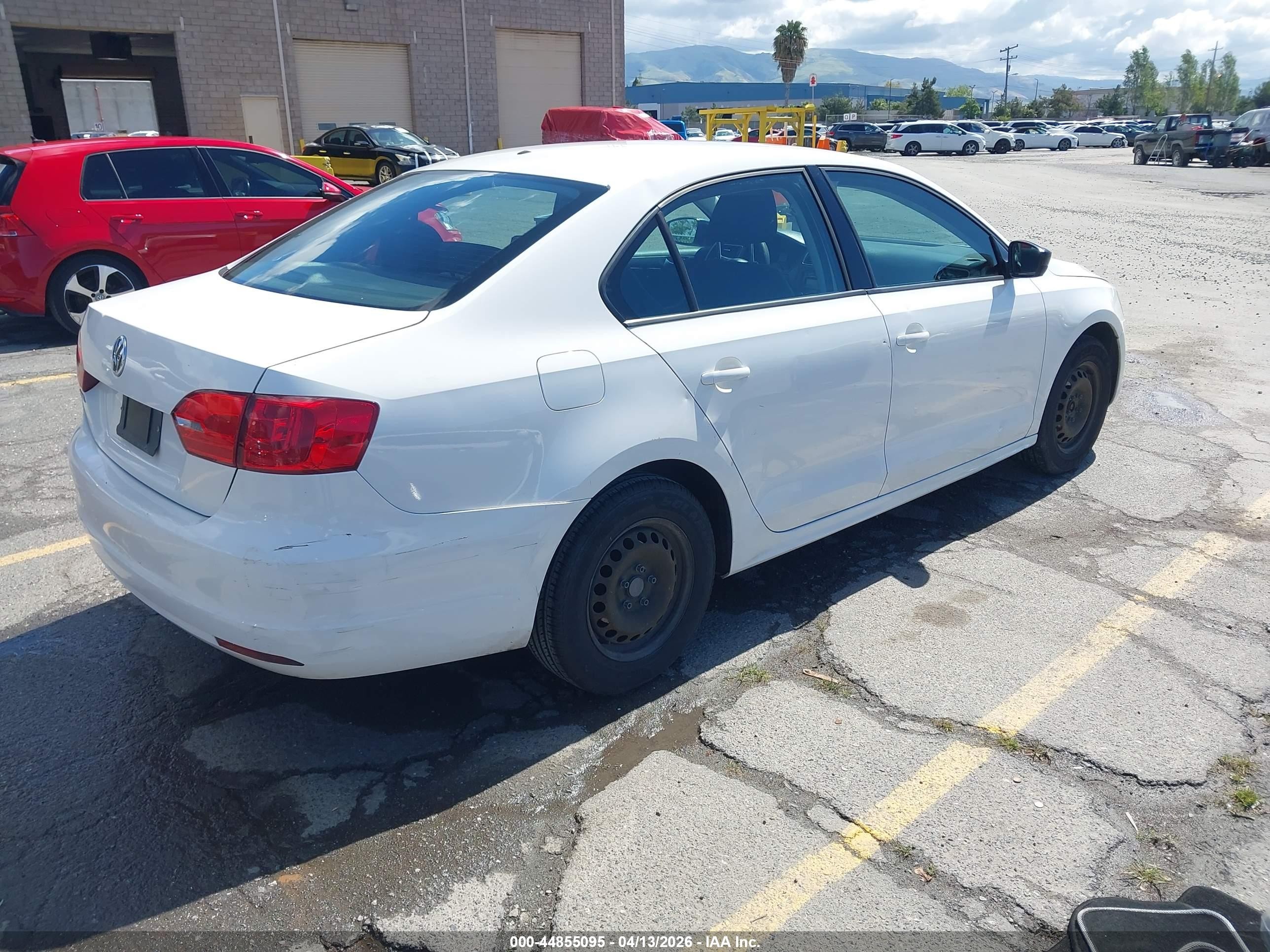2014 Volkswagen Jetta 2.0l S White vin: 3VW1K7AJ4EM380010
