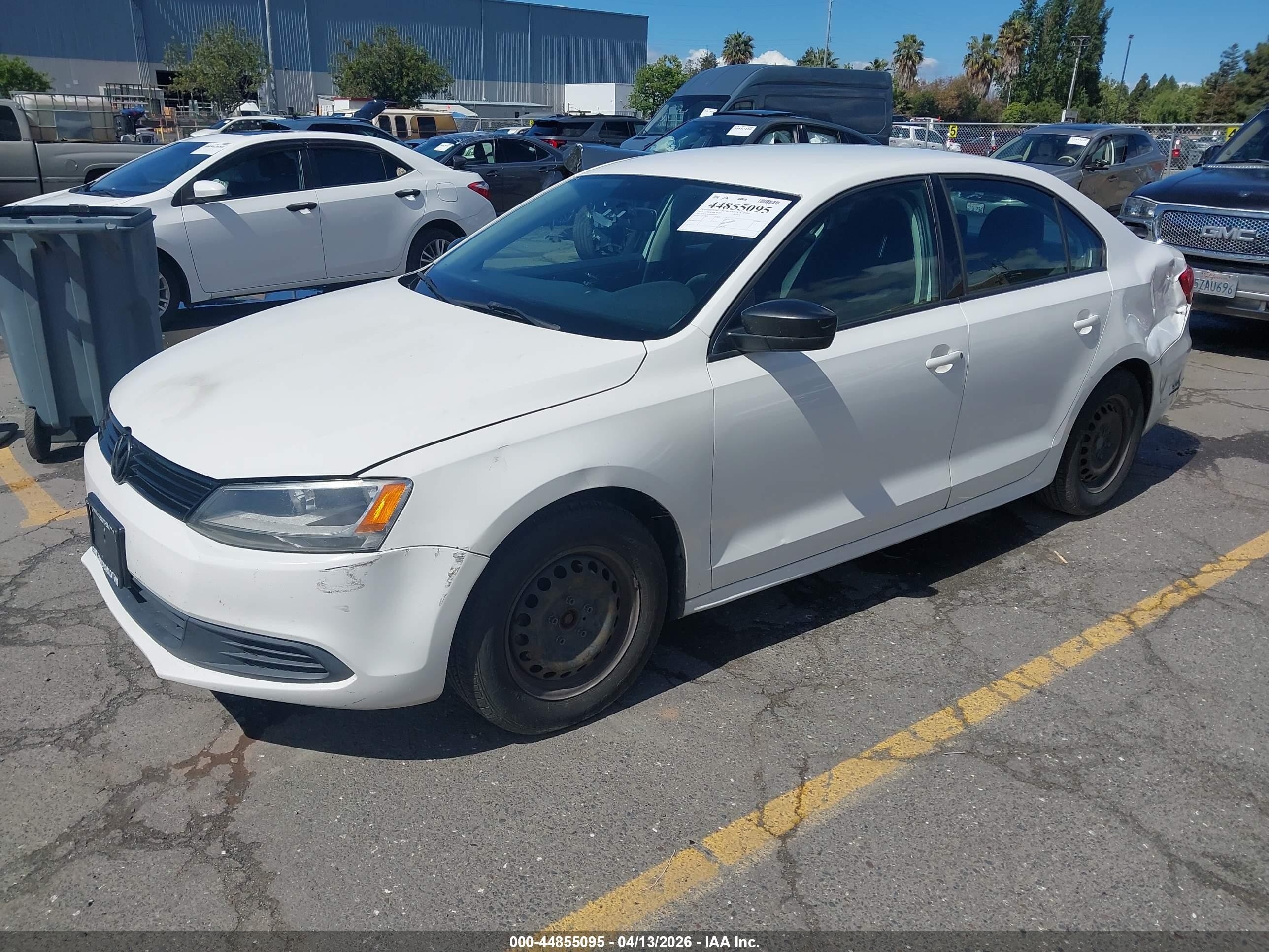 2014 Volkswagen Jetta 2.0l S White vin: 3VW1K7AJ4EM380010