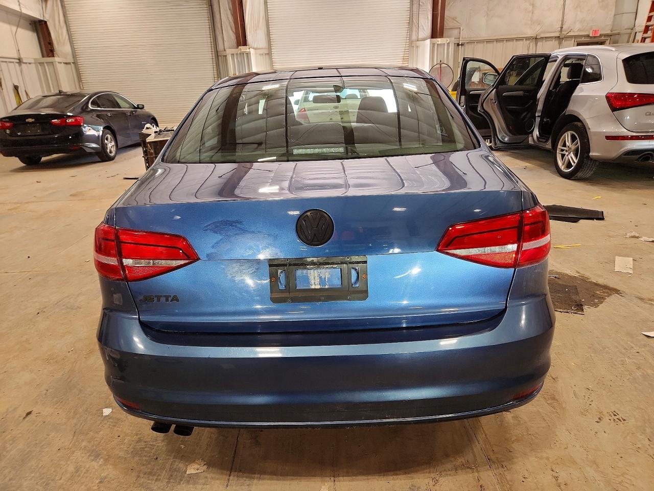 2015 Volkswagen Jetta Base Blue vin: 3VW1K7AJ4FM256207