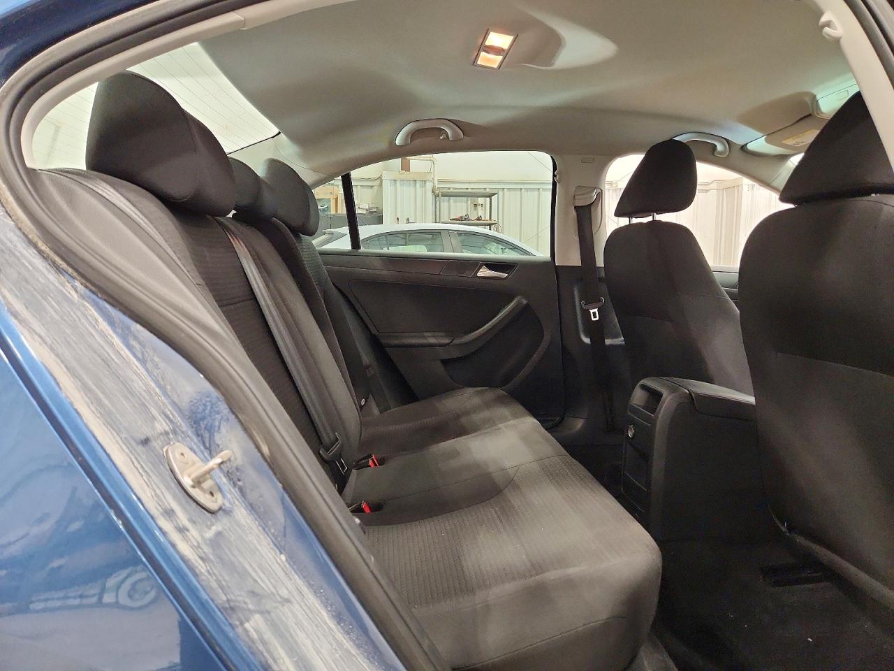 2015 Volkswagen Jetta Base Blue vin: 3VW1K7AJ4FM256207