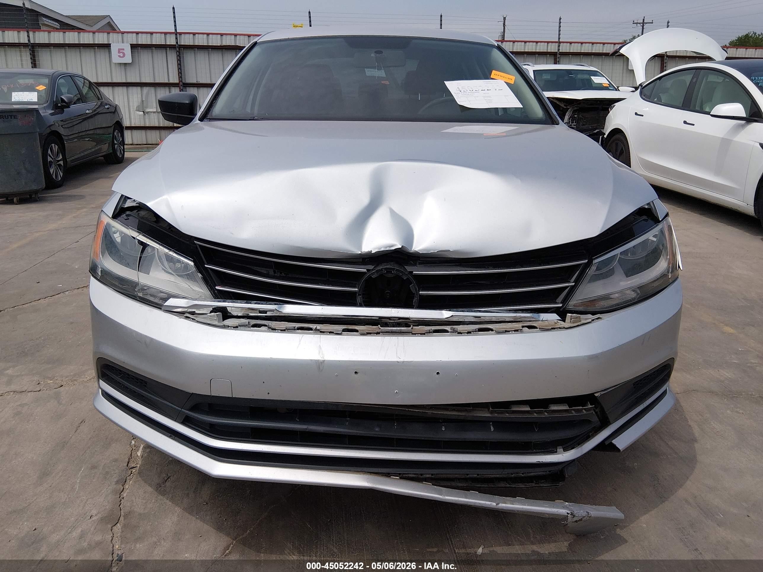 2015 Volkswagen Jetta 2.0l S Silver vin: 3VW1K7AJ4FM311402