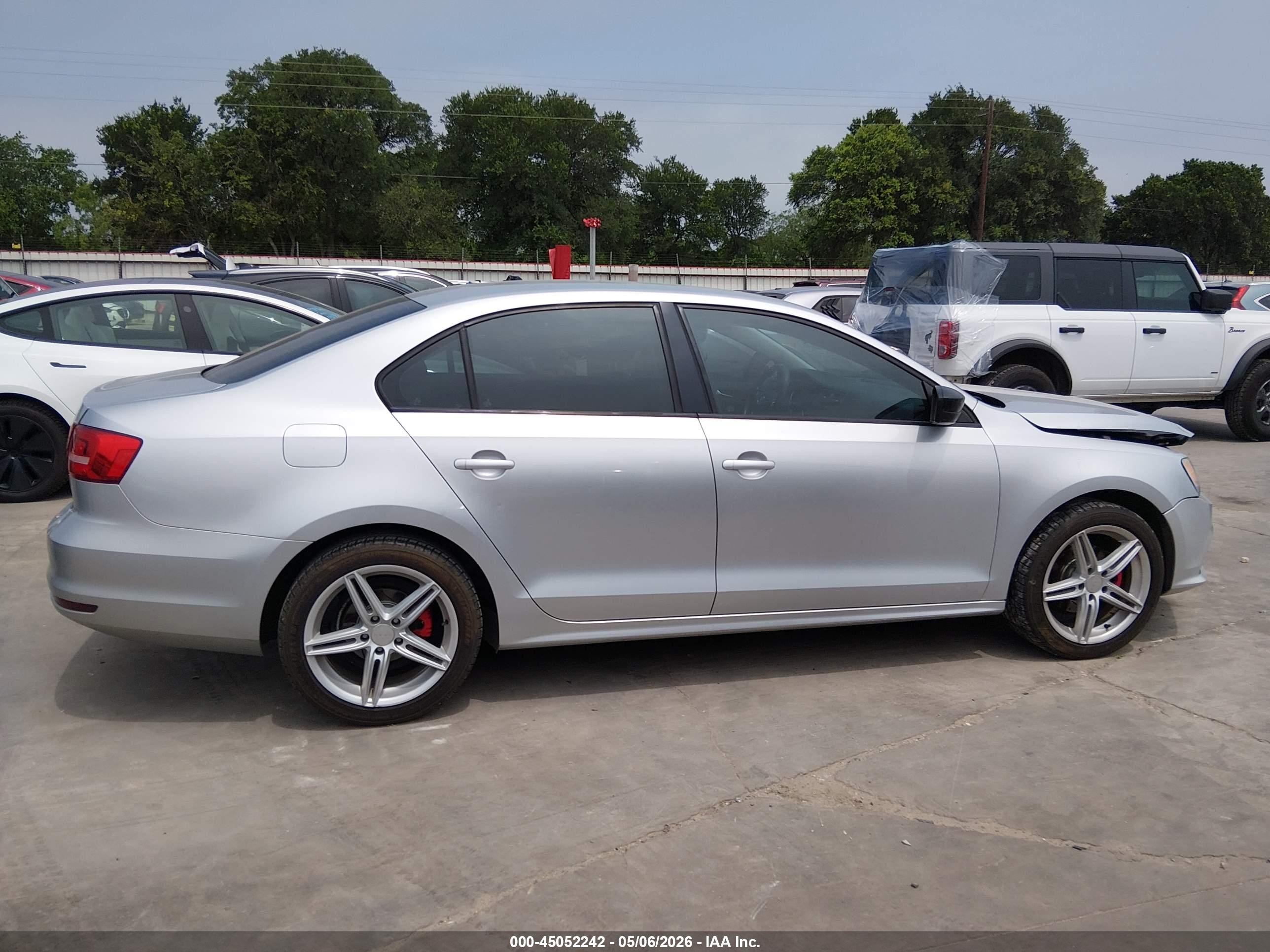 2015 Volkswagen Jetta 2.0l S Silver vin: 3VW1K7AJ4FM311402