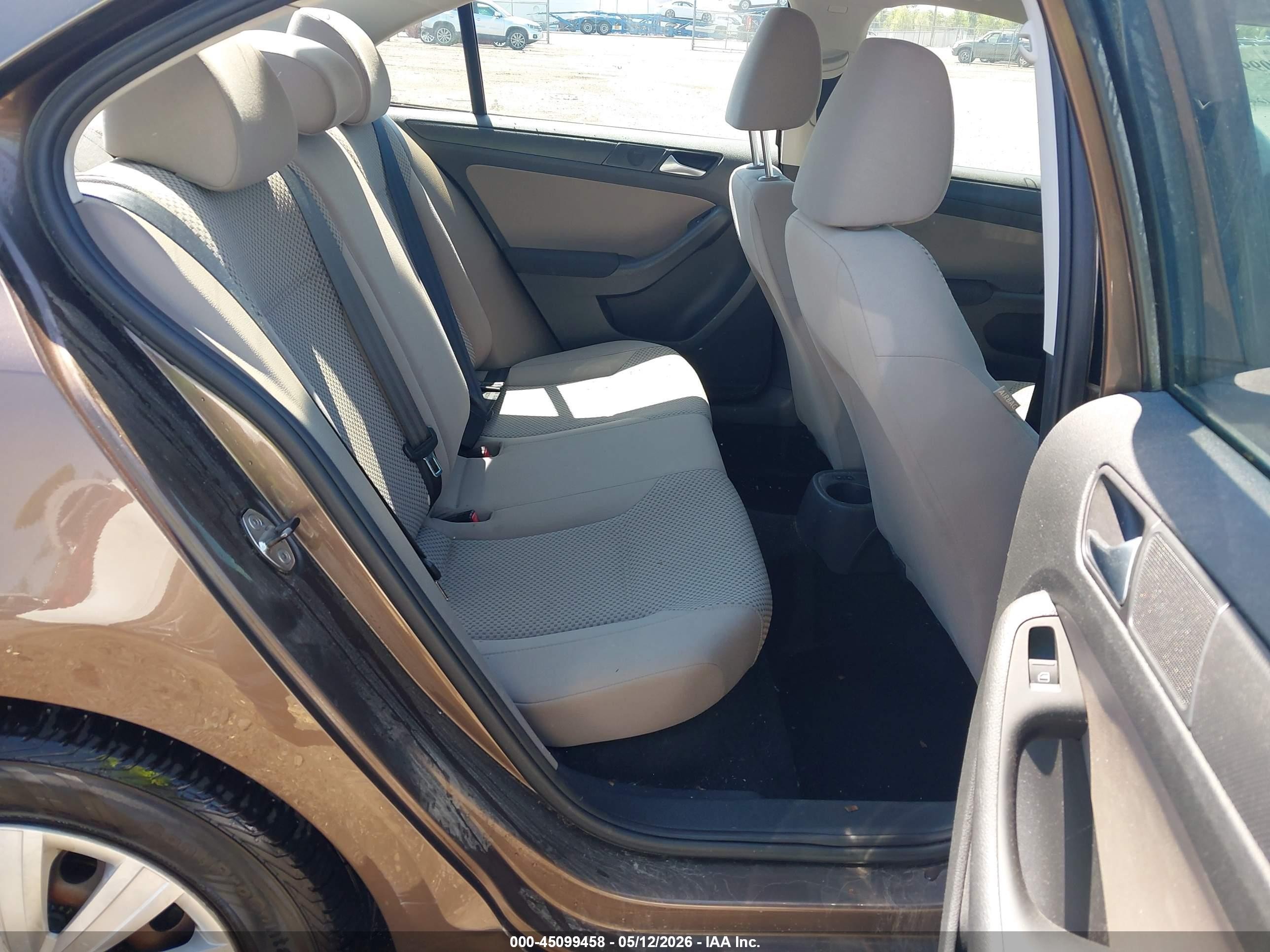 2012 Volkswagen Jetta 2.0l S Brown vin: 3VW1K7AJ5CM466844