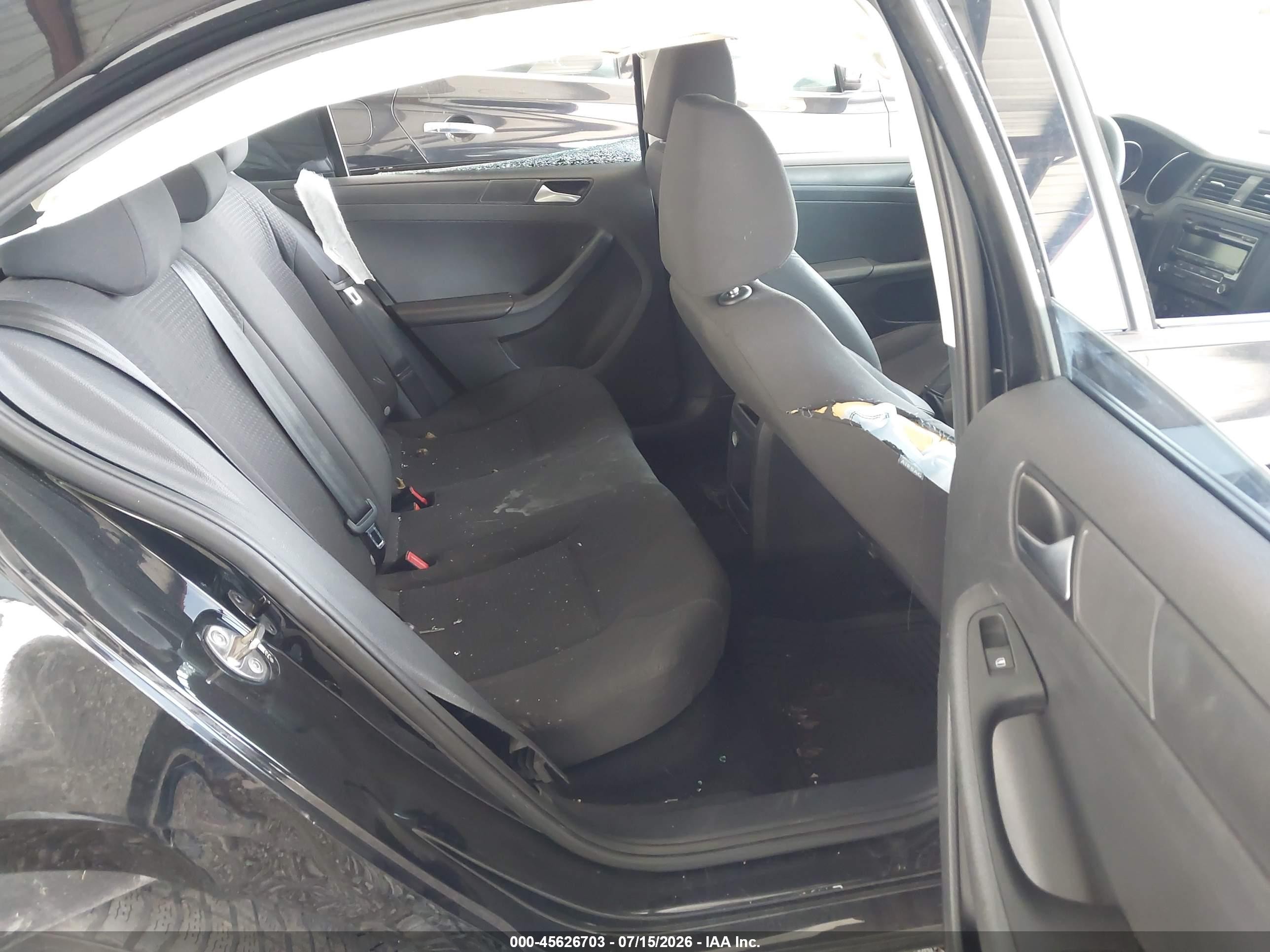 2015 Volkswagen Jetta 2.0l S Черный vin: 3VW1K7AJ5FM357823