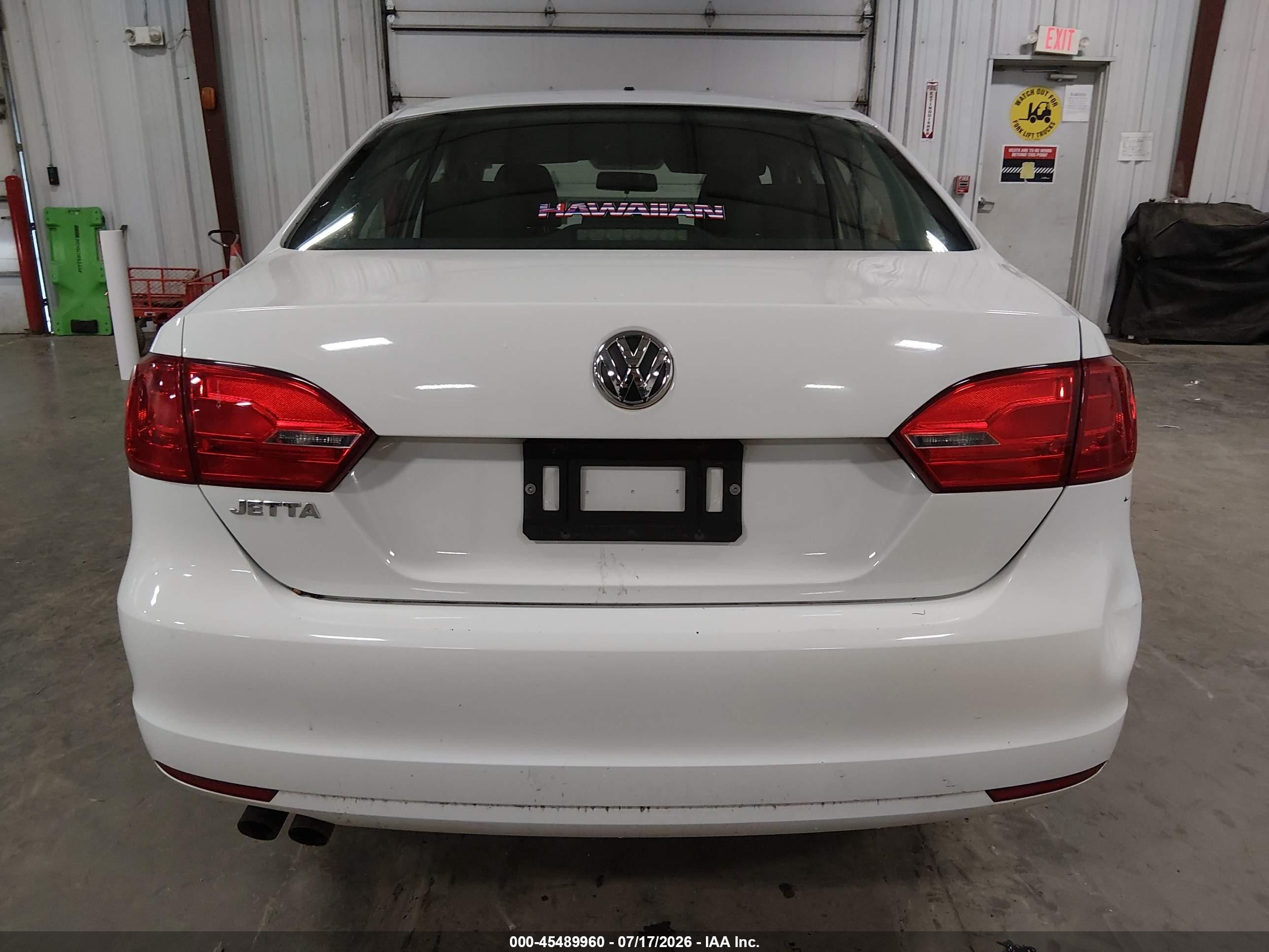 2014 Volkswagen Jetta 2.0l S White vin: 3VW1K7AJ6EM324392