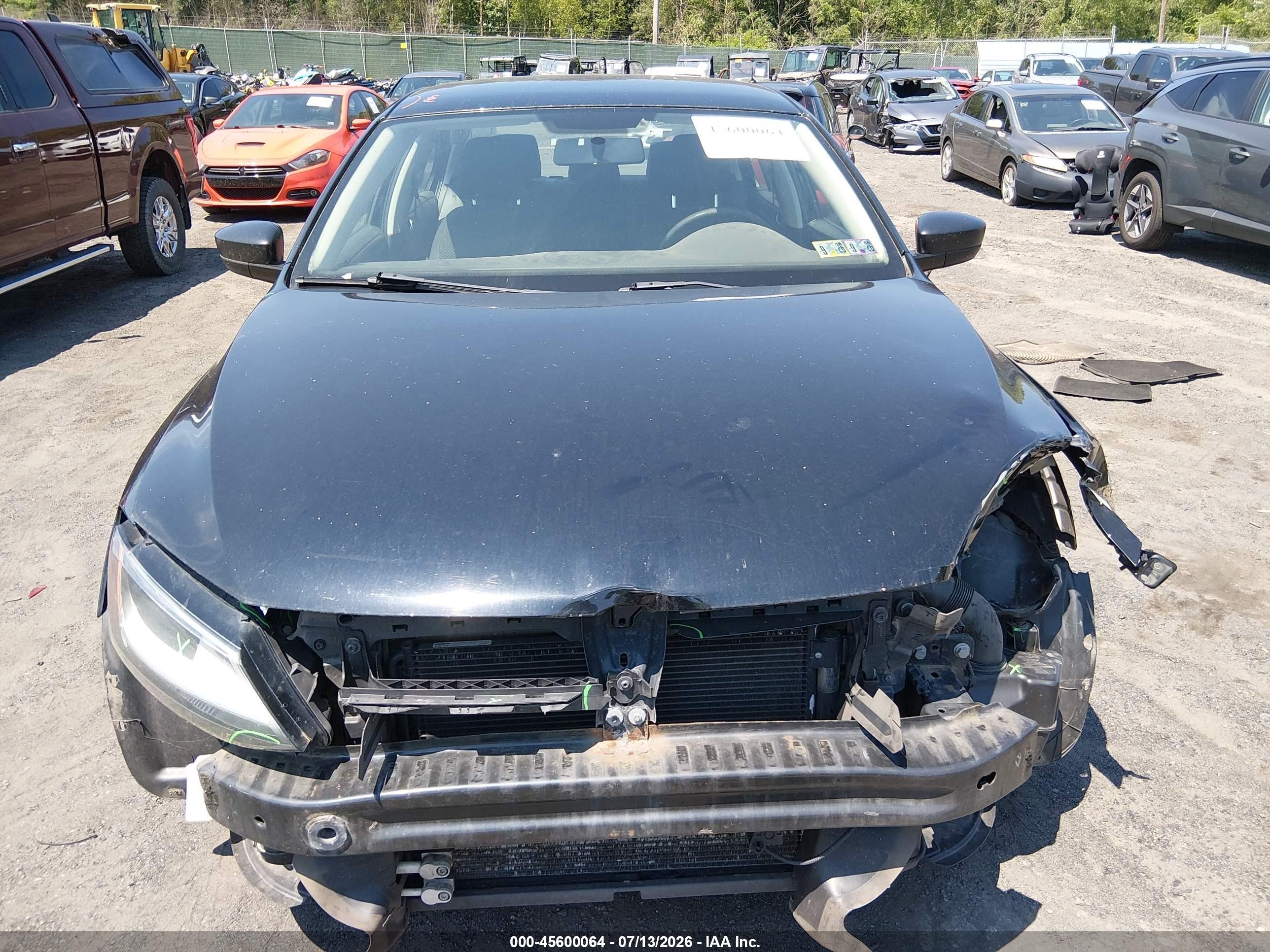 2014 Volkswagen Jetta 2.0l S Черный vin: 3VW1K7AJ6EM324781