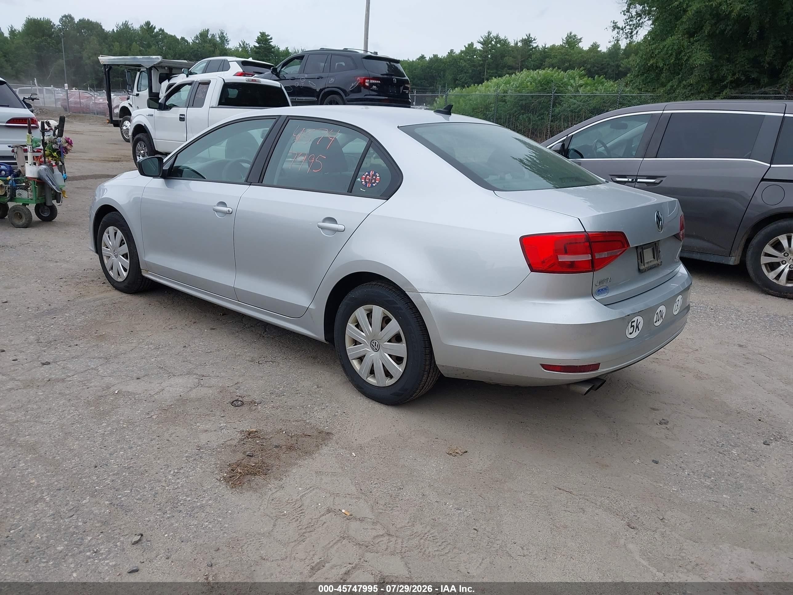 2015 Volkswagen Jetta 2.0l S Серебряный vin: 3VW1K7AJ7FM316769