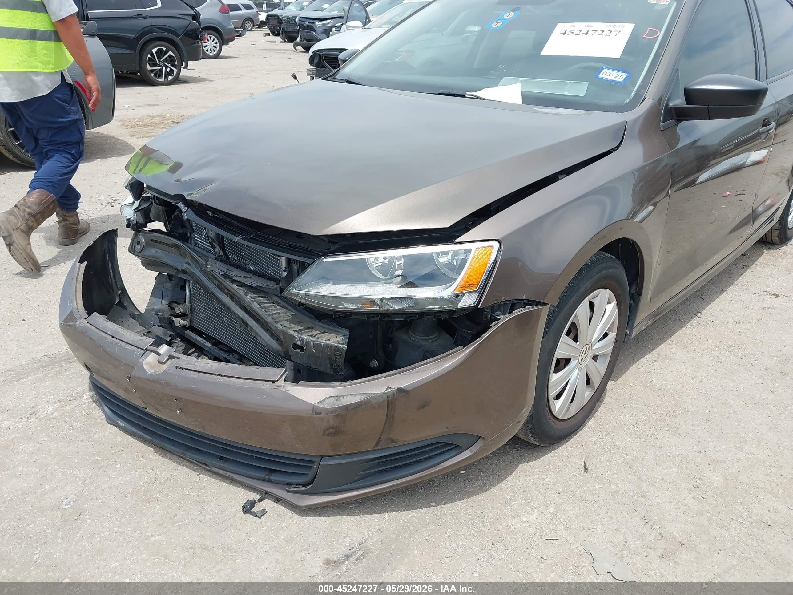 2013 Volkswagen Jetta 2.0l S Gray vin: 3VW1K7AJ8DM363998