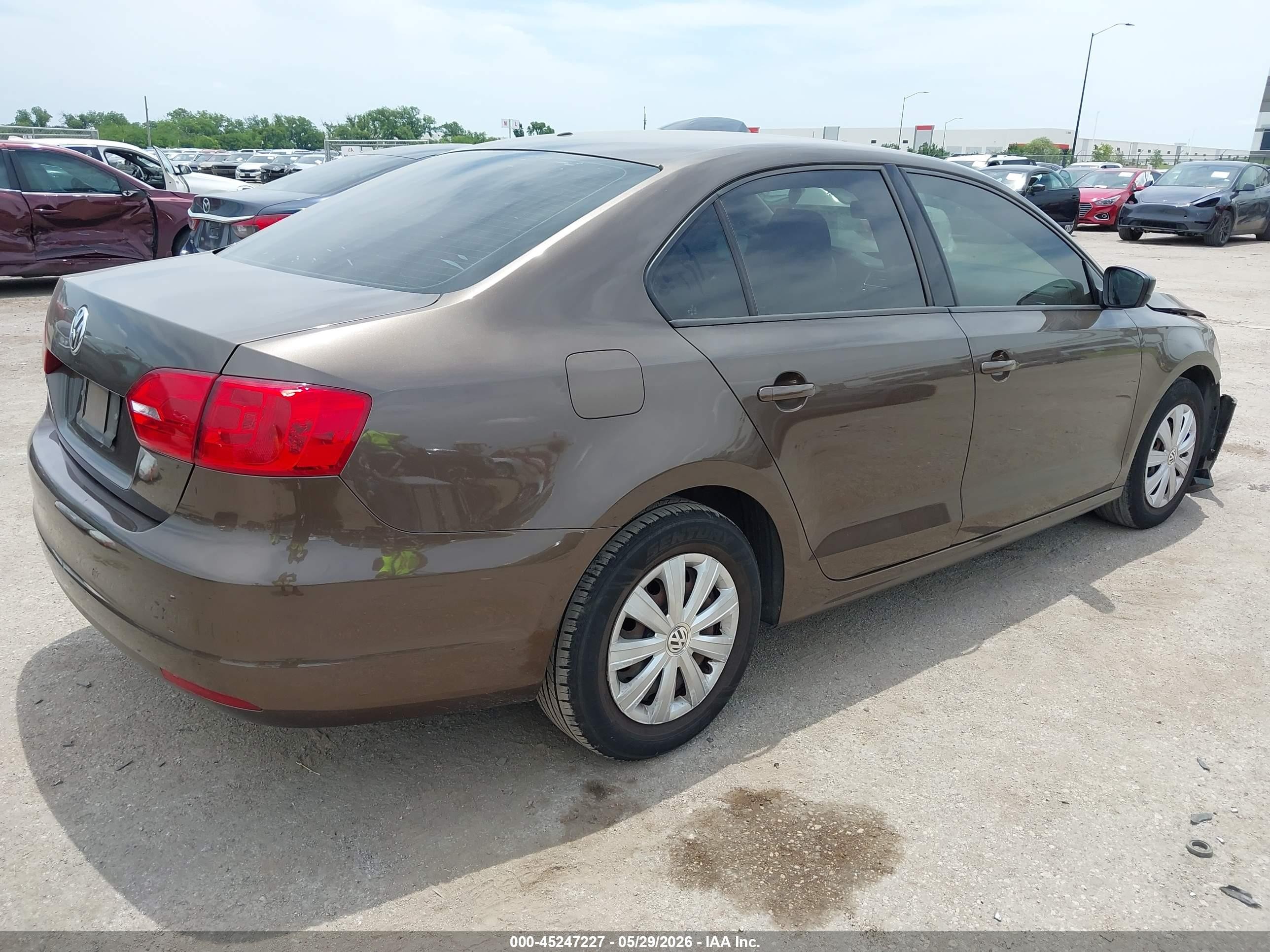 2013 Volkswagen Jetta 2.0l S Gray vin: 3VW1K7AJ8DM363998