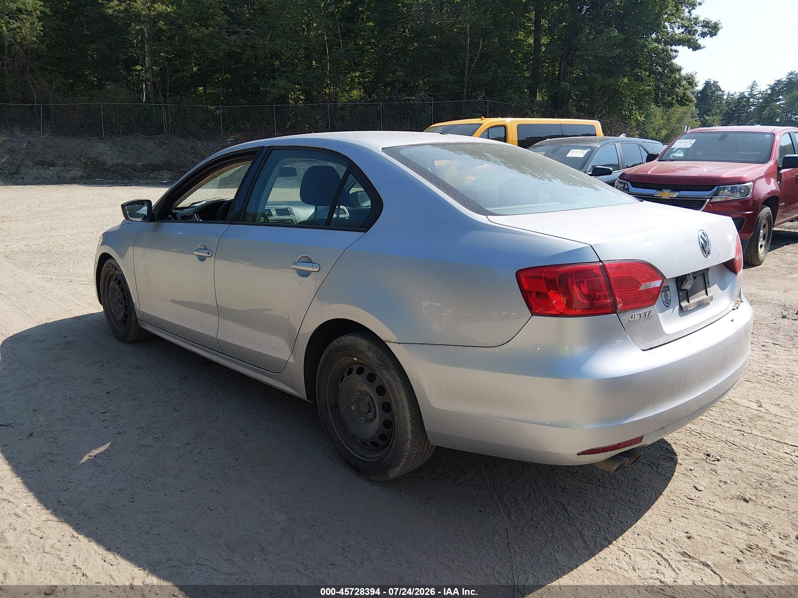 2012 Volkswagen Jetta 2.0l S Silver vin: 3VW1K7AJ9CM332385