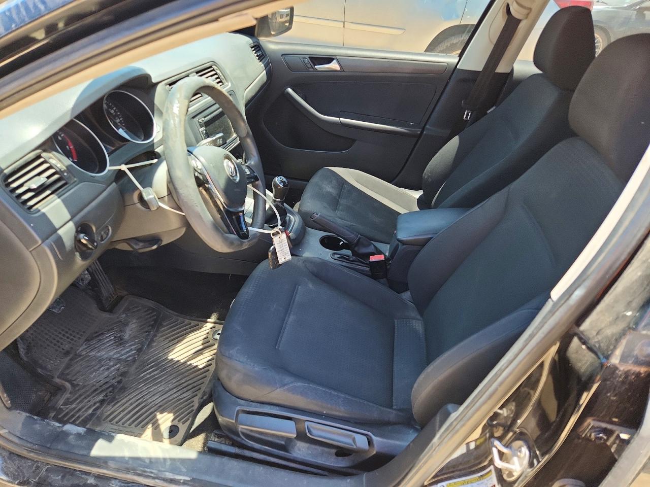 2015 Volkswagen Jetta Base Черный vin: 3VW1K7AJ9FM226460