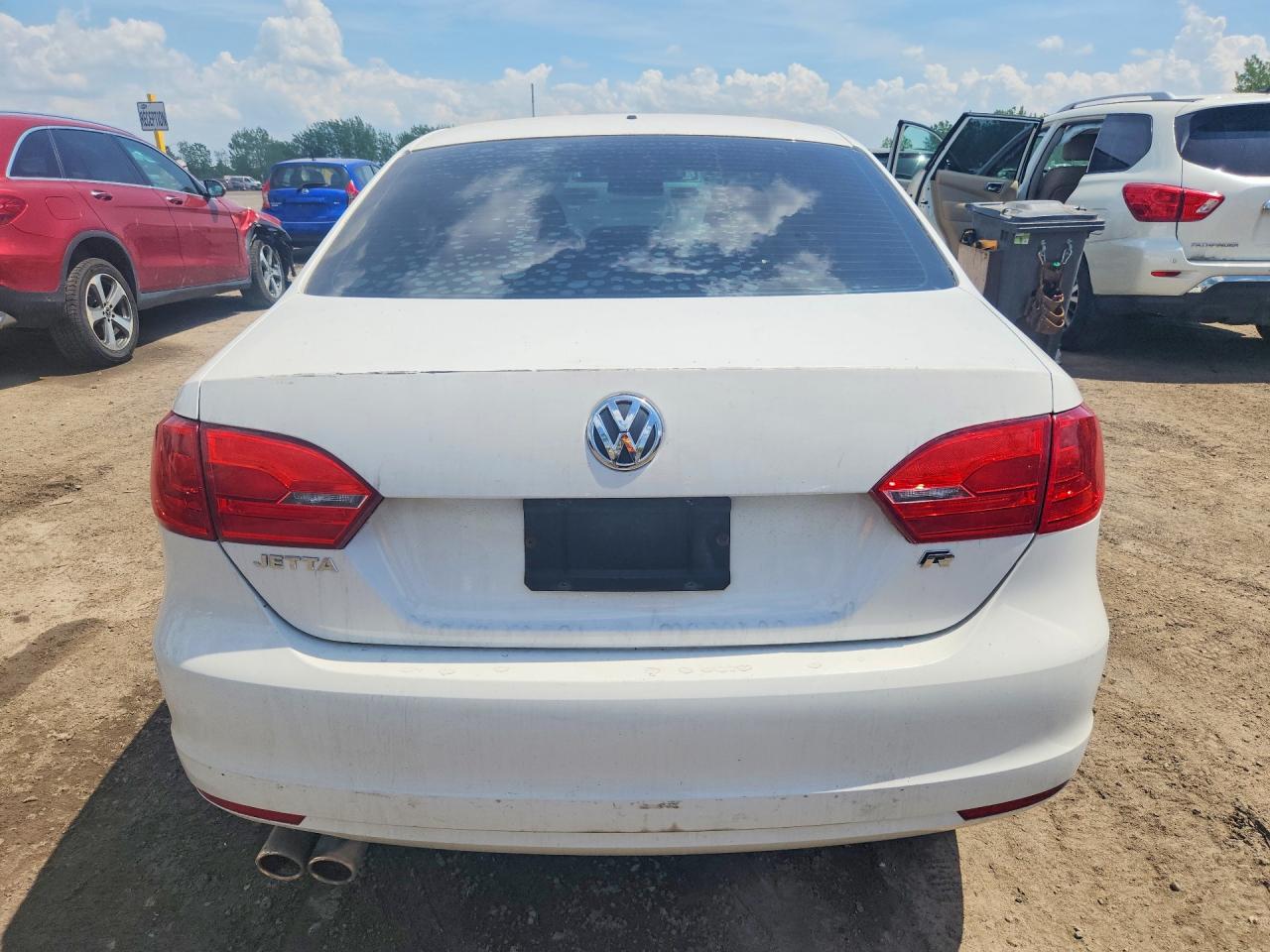 2012 Volkswagen Jetta Base White vin: 3VW1K7AJXCM364598