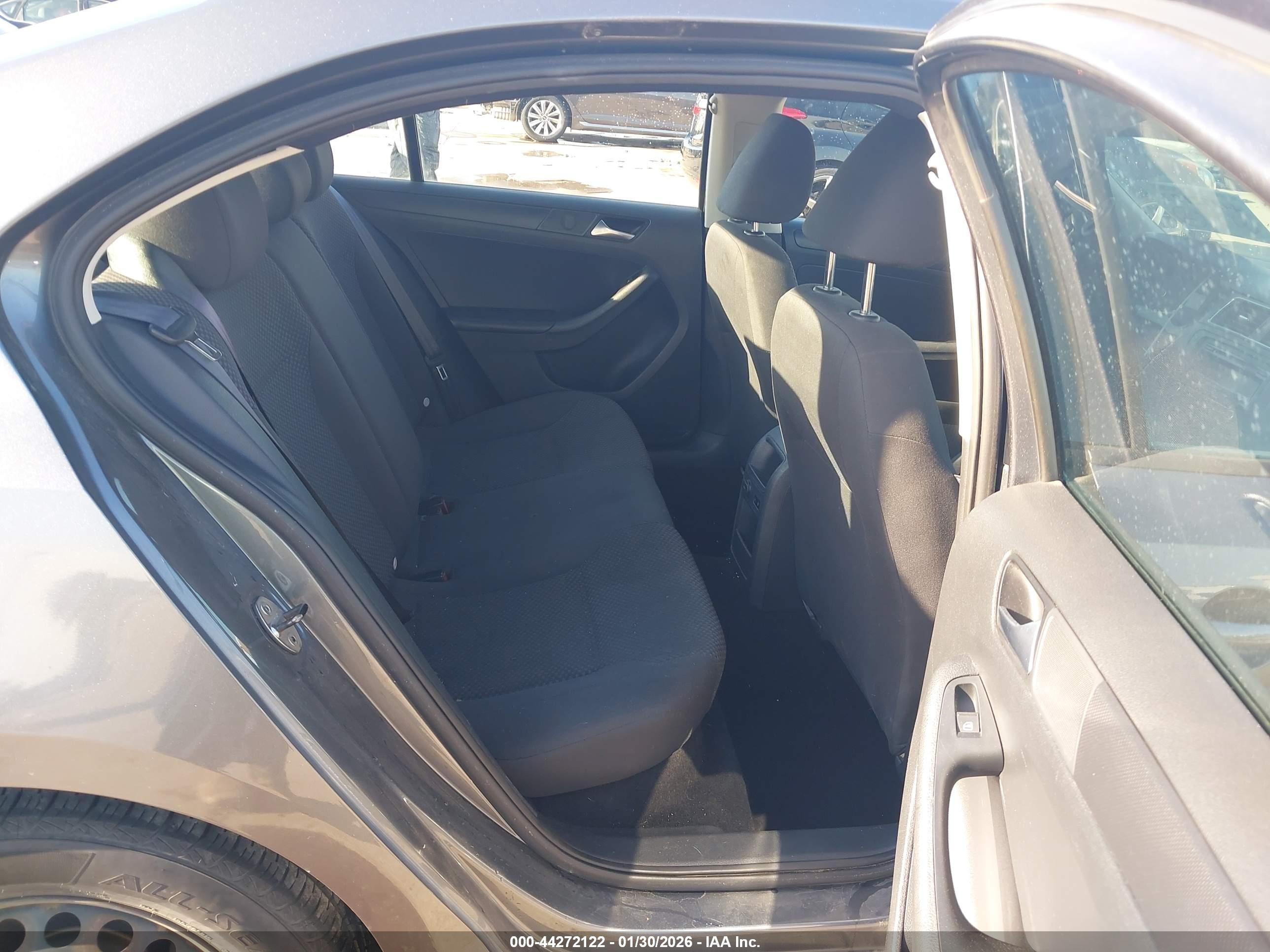 2013 Volkswagen Jetta 2.0l S Gray vin: 3VW1K7AJXDM285269