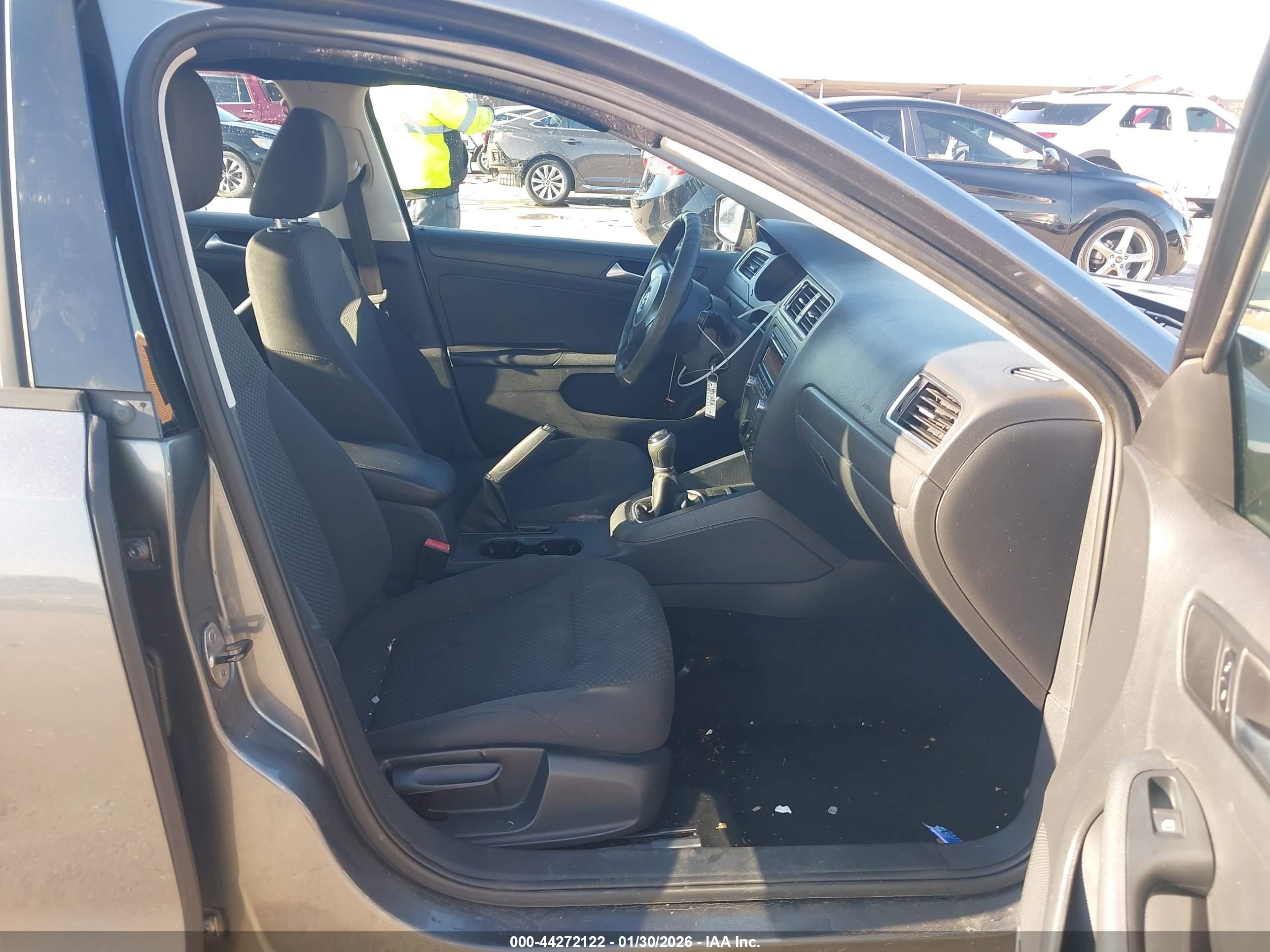 2013 Volkswagen Jetta 2.0l S Gray vin: 3VW1K7AJXDM285269