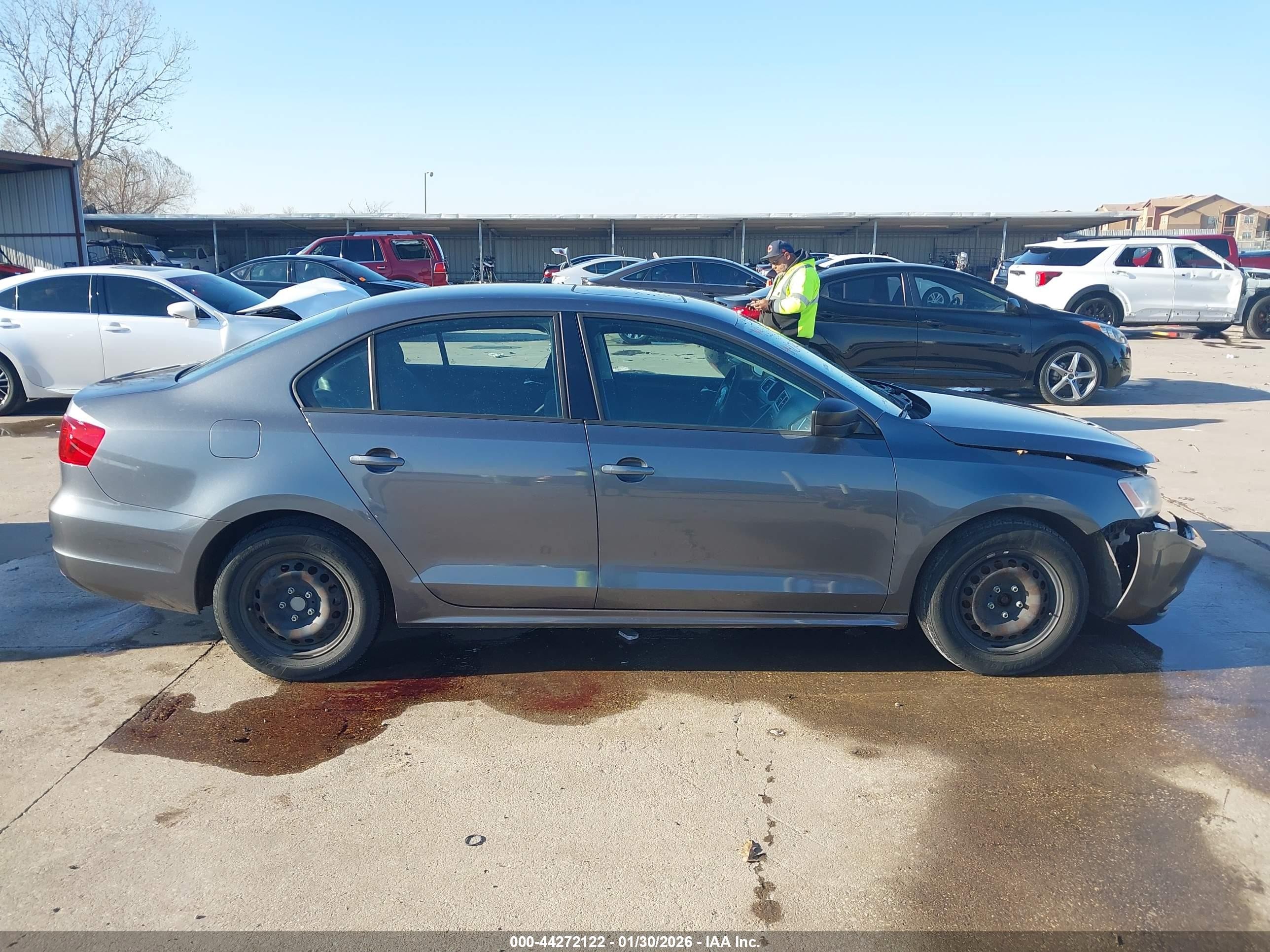 2013 Volkswagen Jetta 2.0l S Gray vin: 3VW1K7AJXDM285269