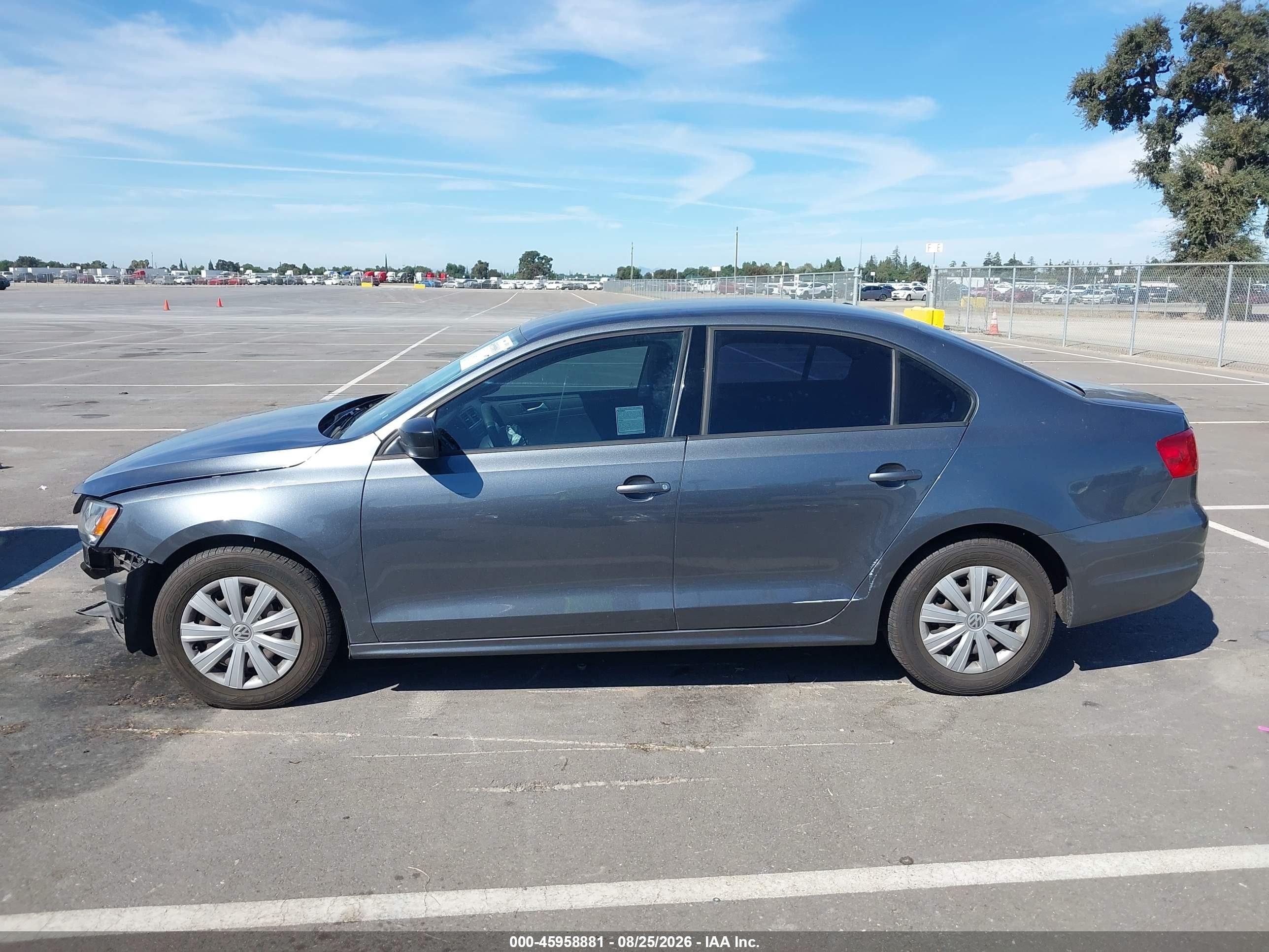 2013 Volkswagen Jetta 2.0l S Gray vin: 3VW1K7AJXDM287958